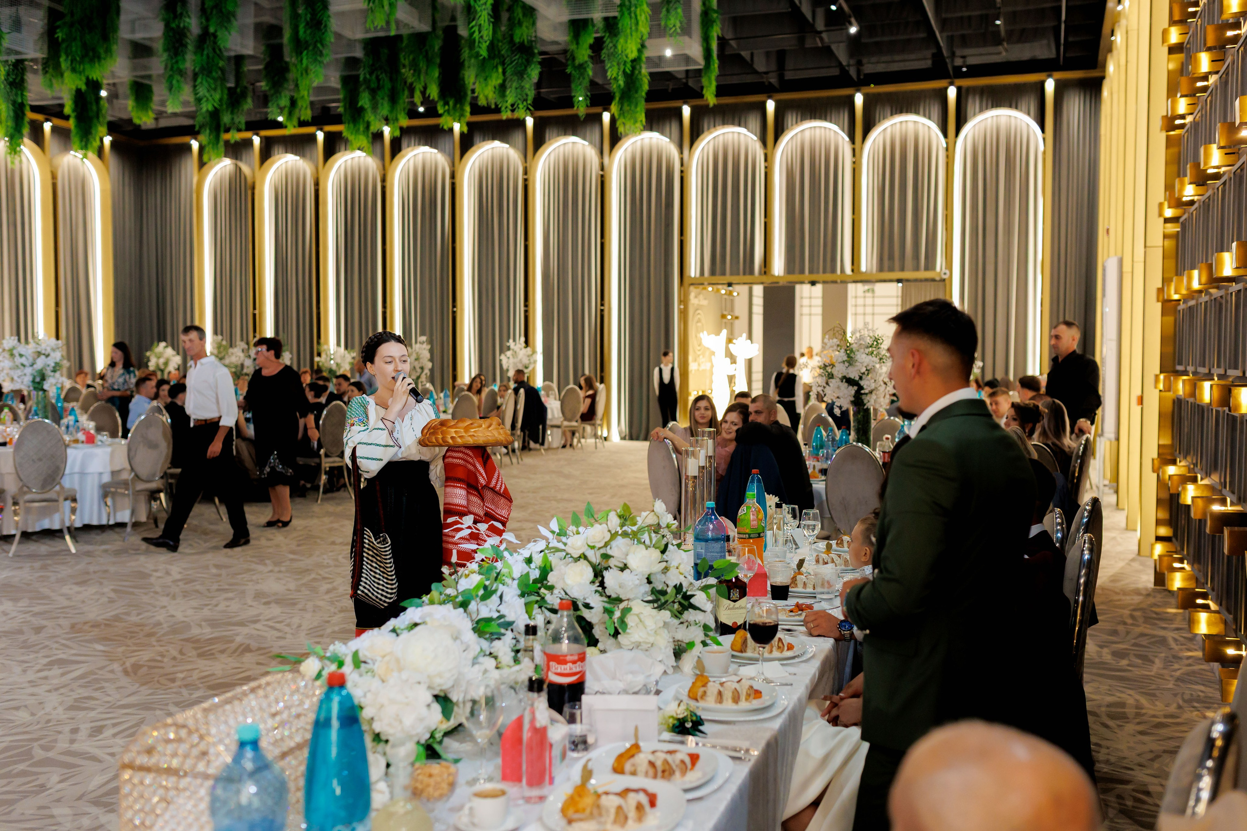 Nunta Nicoleta & Răzvan | Fotografie & Videografie Profesională. Servicii foto-video profesionale, pentru momente de neuitat