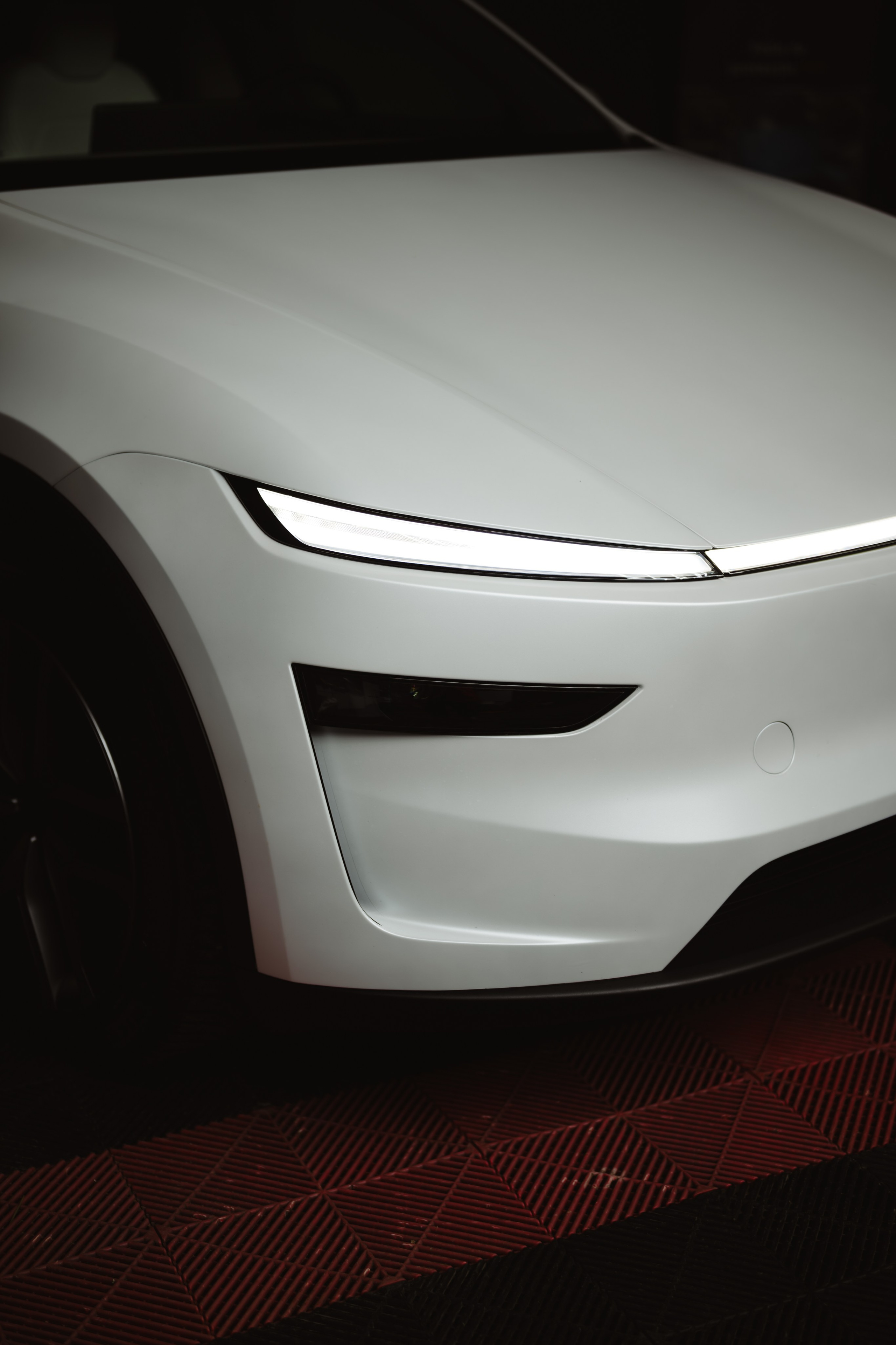 Tesla Model Y (PMC Detailing). Adrian Visovan - Fotograf Iasi