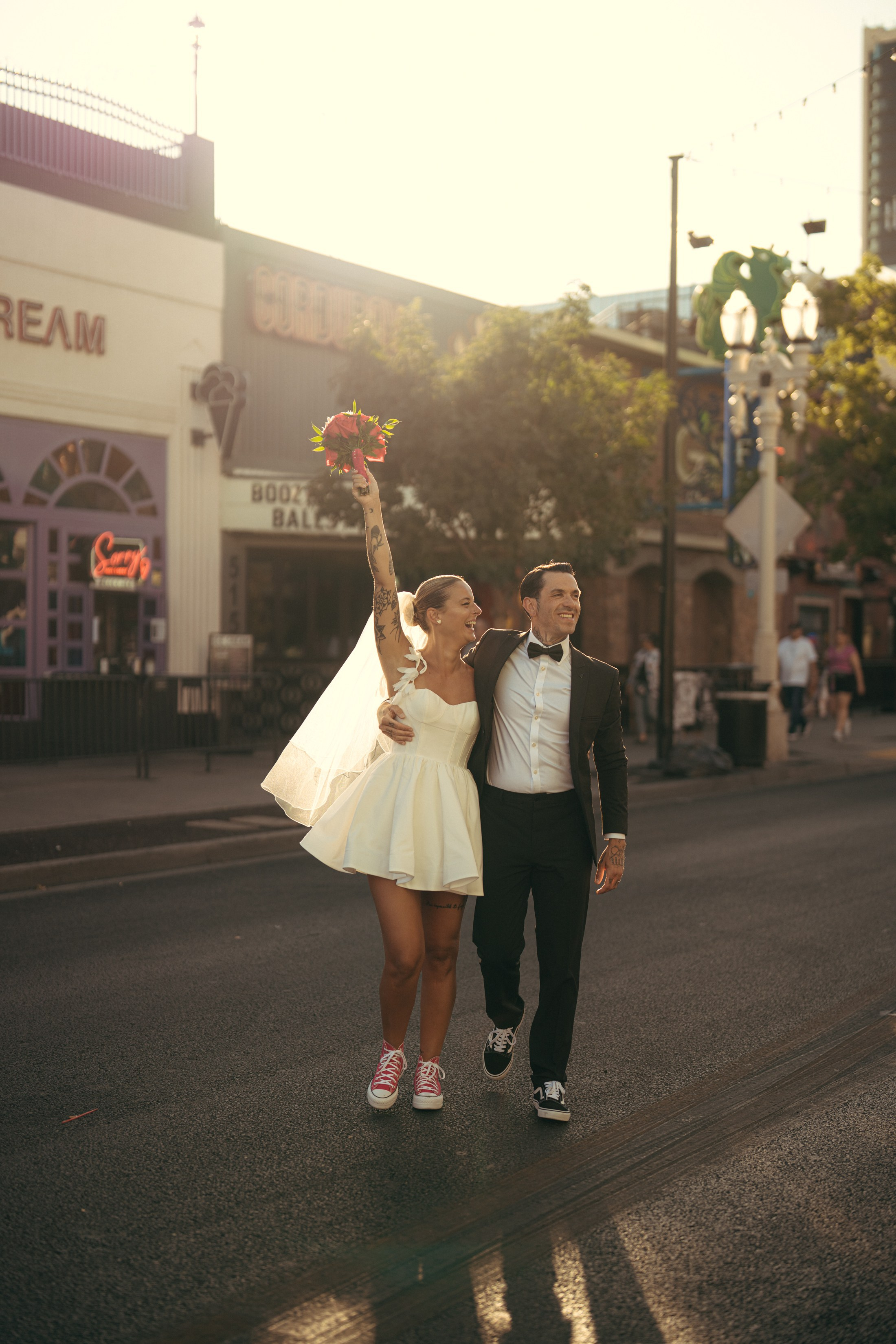 Klara&Marsel. Wedding & elopement photographer Viktoriya Kravtsov. Las Vegas