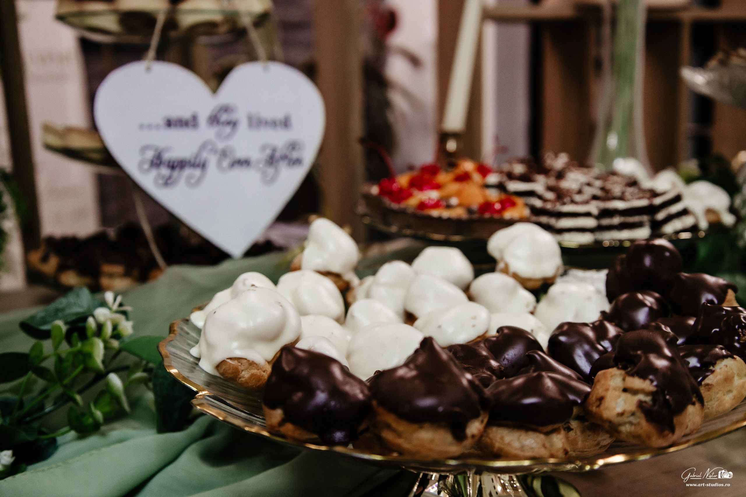 Hai-Hui Birnova. Gabriel Nistor Art-Studios - Fotografo / Videografo Iasi