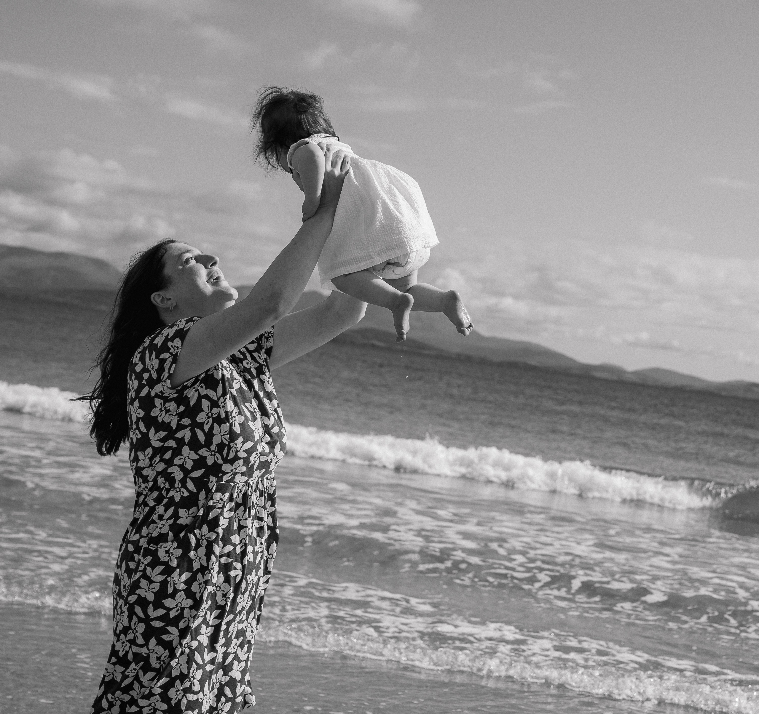 Darya and Mia at the ocean. Wedding and family photographer Ireland