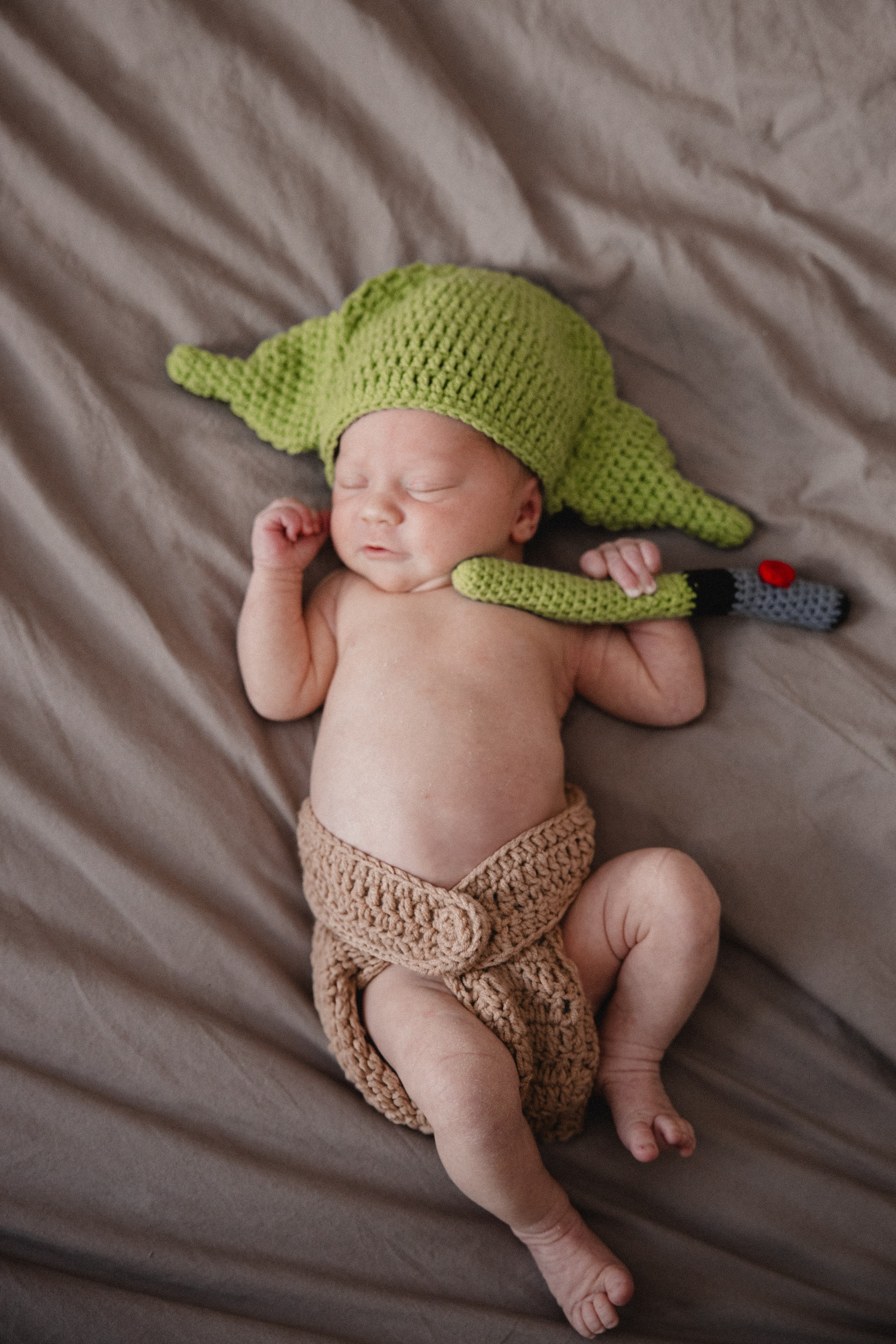 Neugeborenenfotos Zuhause. Hochzeitsfotografie |Hochzeitsfotograf Bochum | Hochzeitsfotograf Dortmund | Hochzeitsfotograf Essen | Hochzeitsfotograf Ruhrgebiet