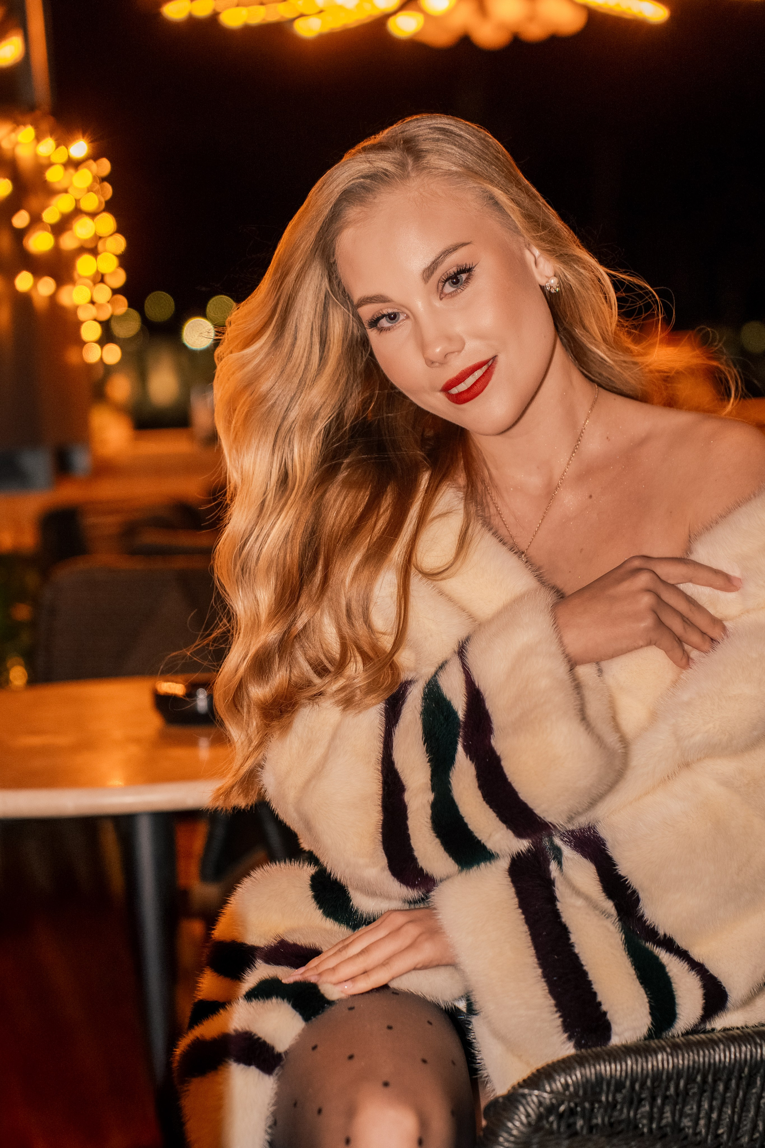 Outside. Cinematic Photography in Spain | Photographer & Videographer