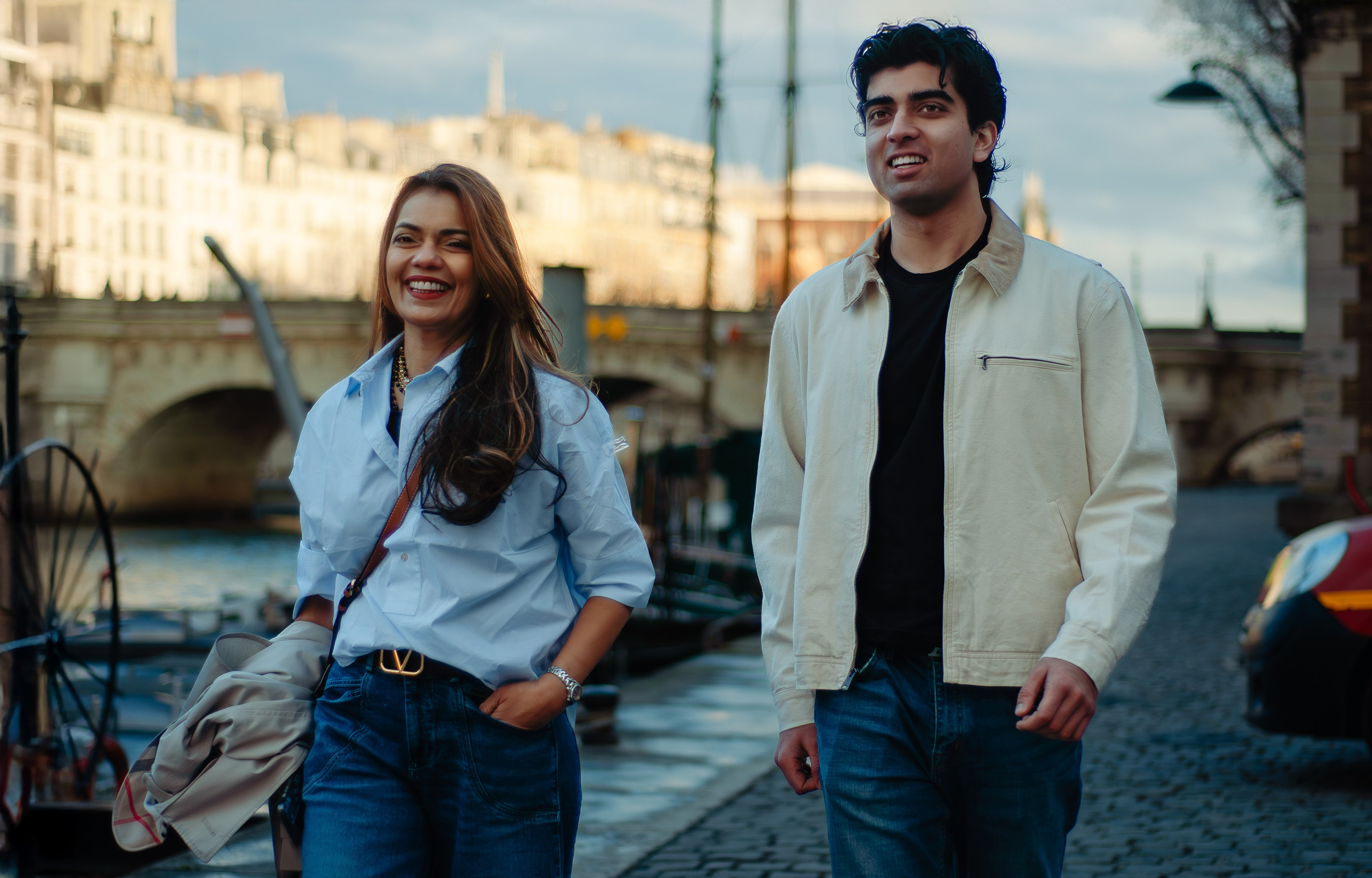 Фотосессия у Лувра. Фотограф в Париже Полина Осипова