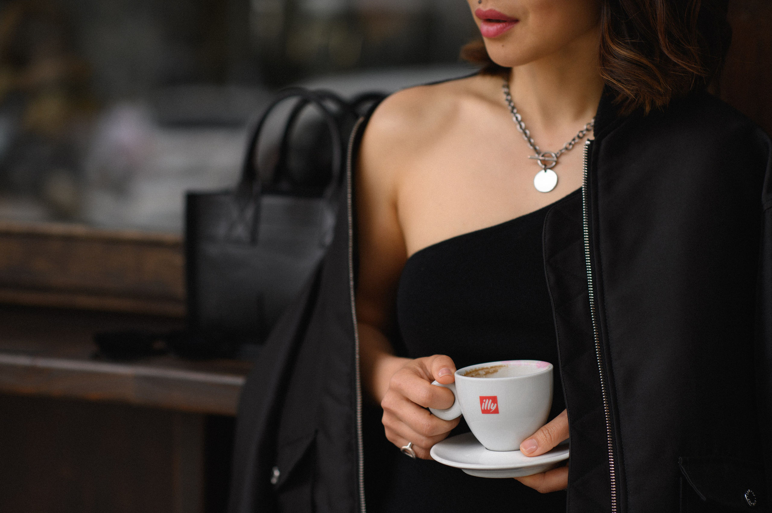 Julia street style. Семейная, детская, портретная и предметная фотосъемка в Салониках