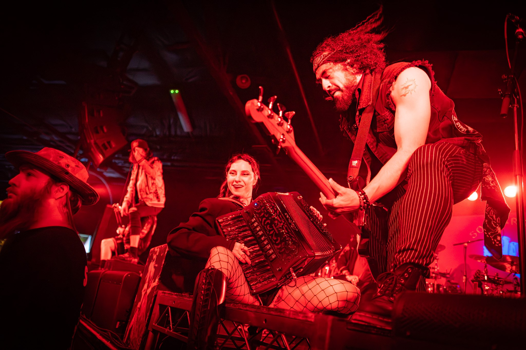 GOGOL BORDELLO / SACRAMENTO. Reportage concert portrait photography in the San Francisco Bay Area