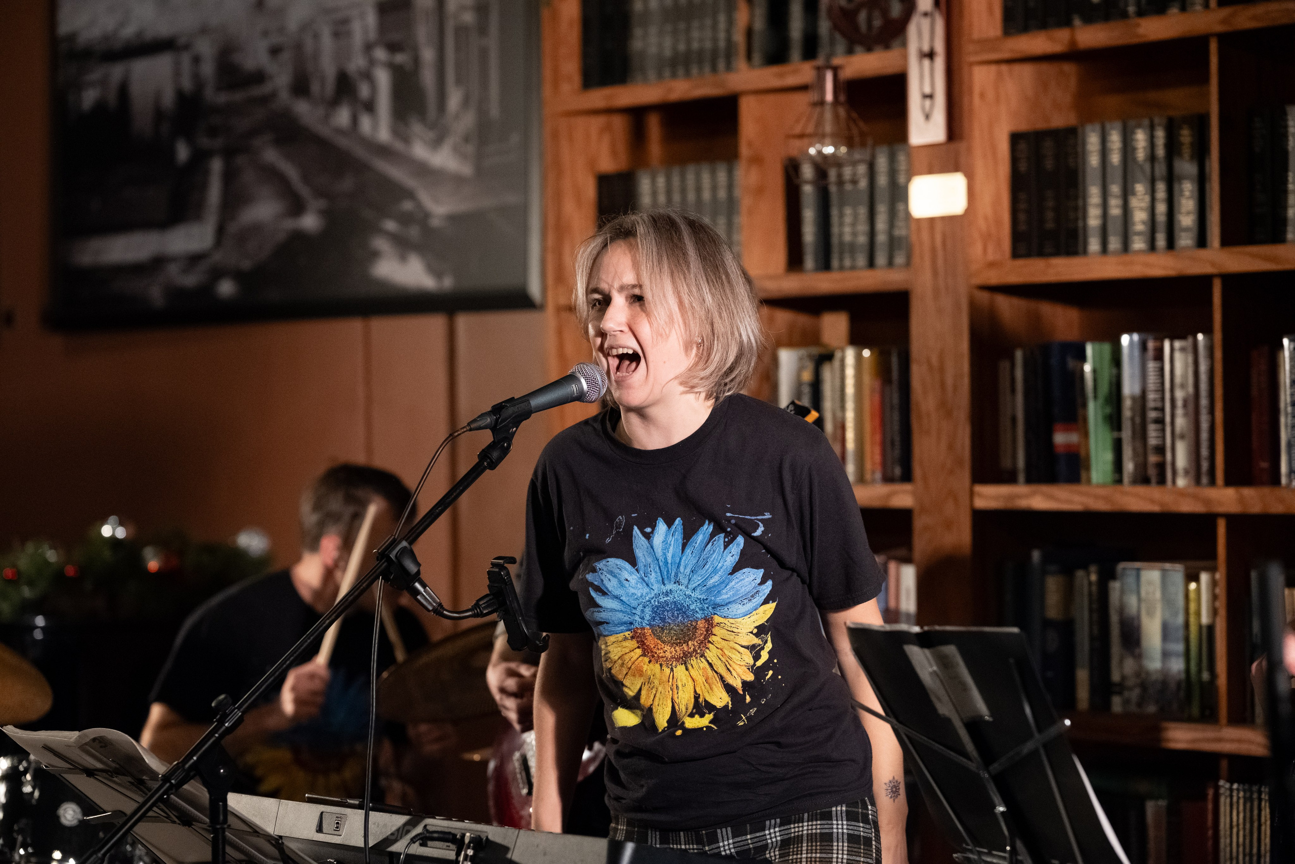 РОЖДЕСТВО / ЖЕНЯ БЕРКОВИЧ. Reportage concert portrait photography in the San Francisco Bay Area