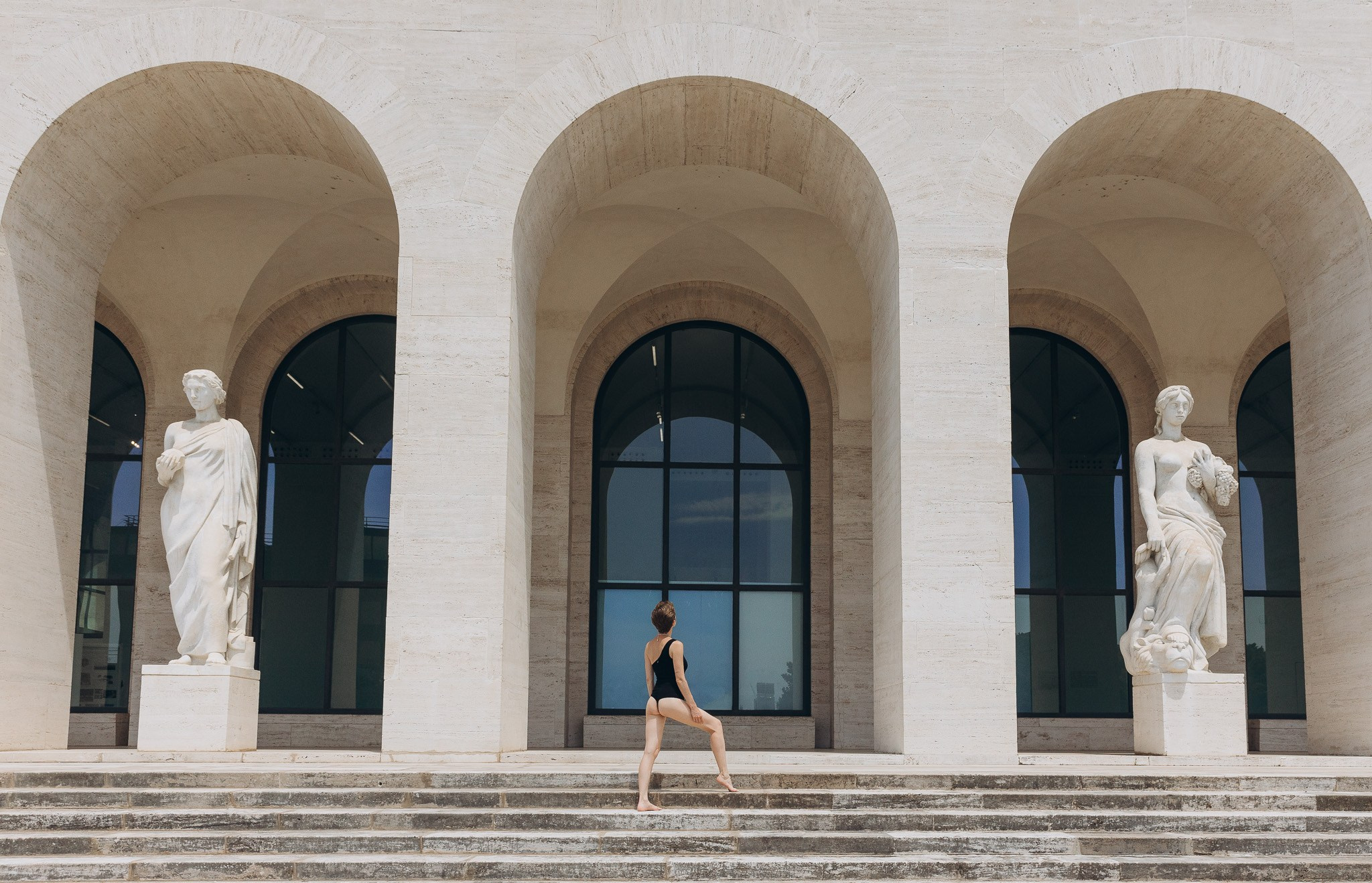 1.1 onepointone. Elizaveta Razumova: Cinematic Photography for Love, Weddings, Portraits & Brands