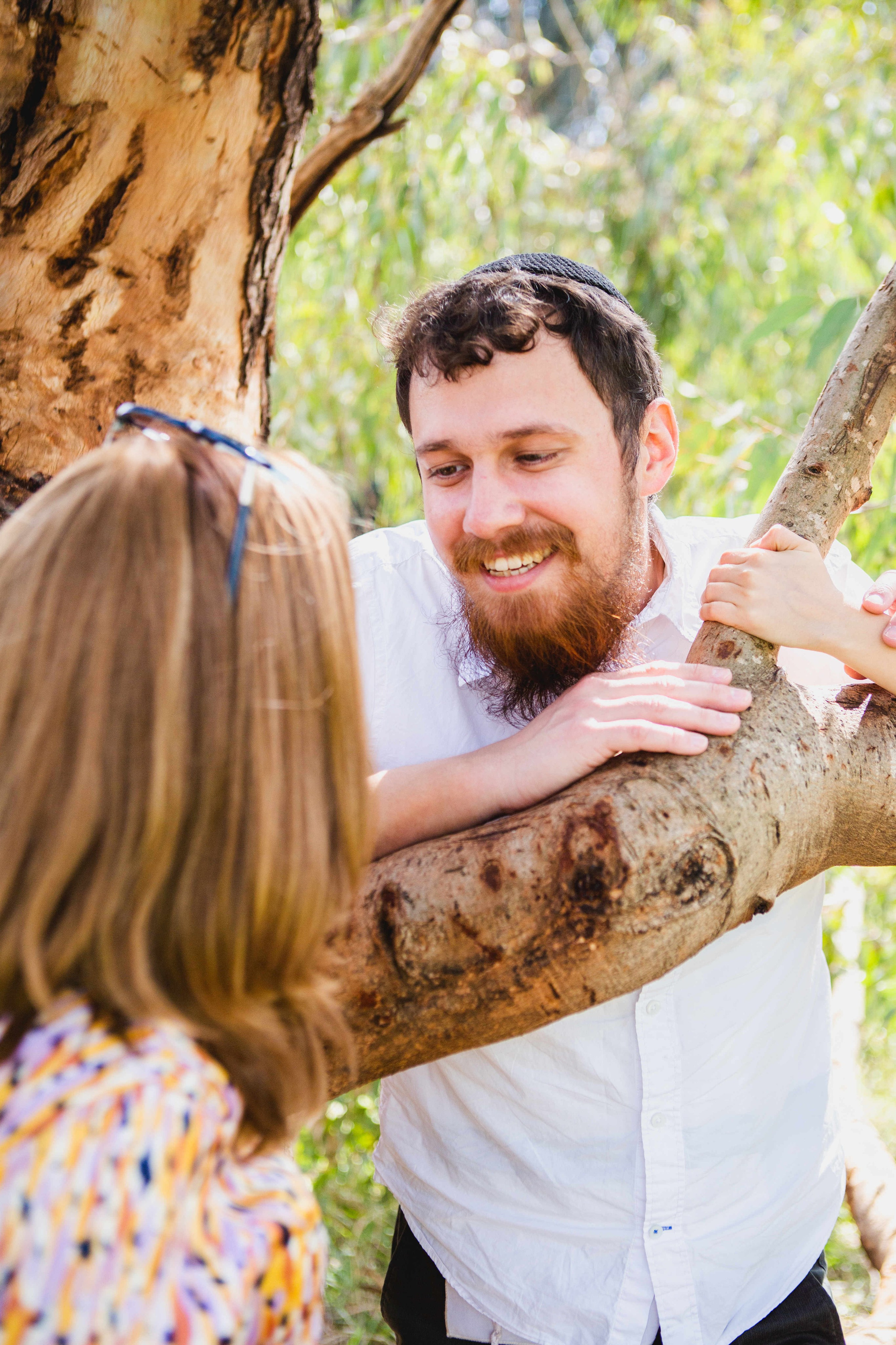 NORTH OF NETANYA. PHOTOGRAPHER IN ISRAEL