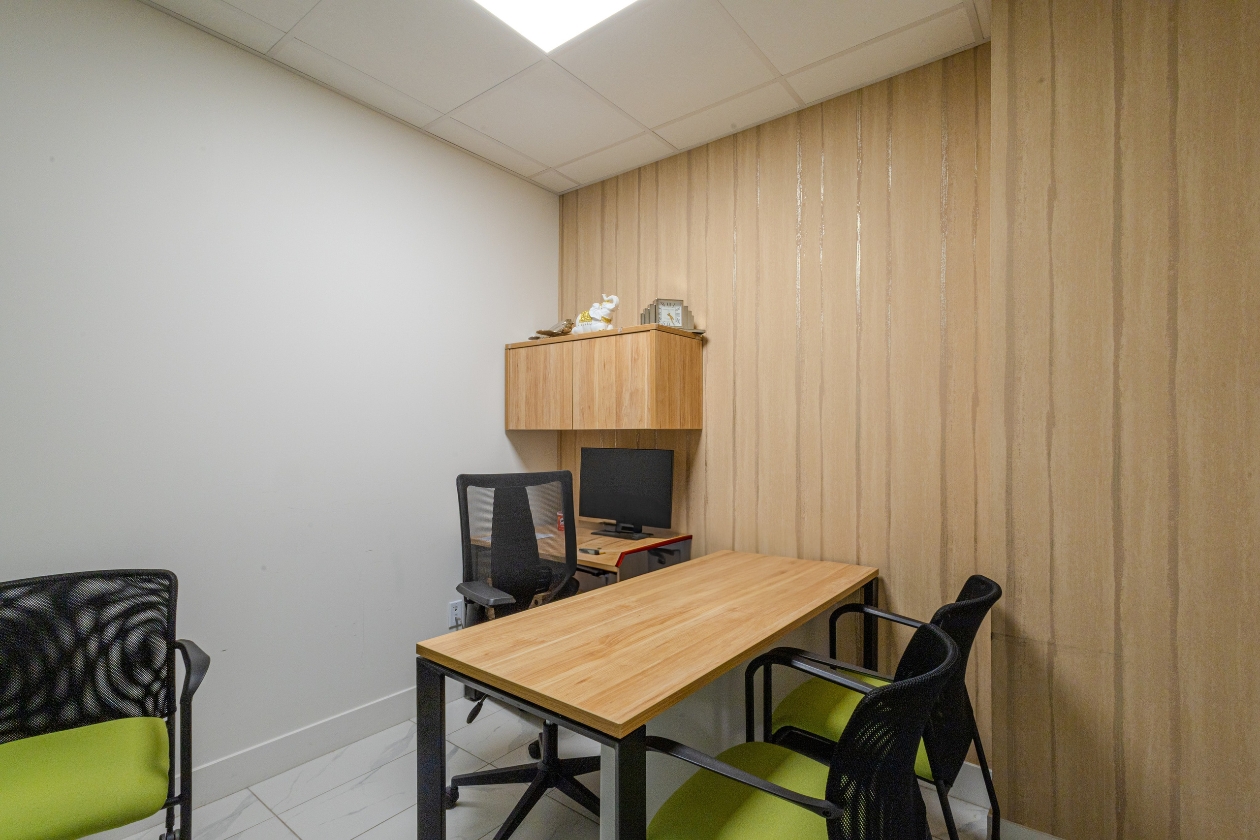 REAL ESTATE & COMMERCIAL PHOTOGRAPHY — EDMONTON. Prived Creation