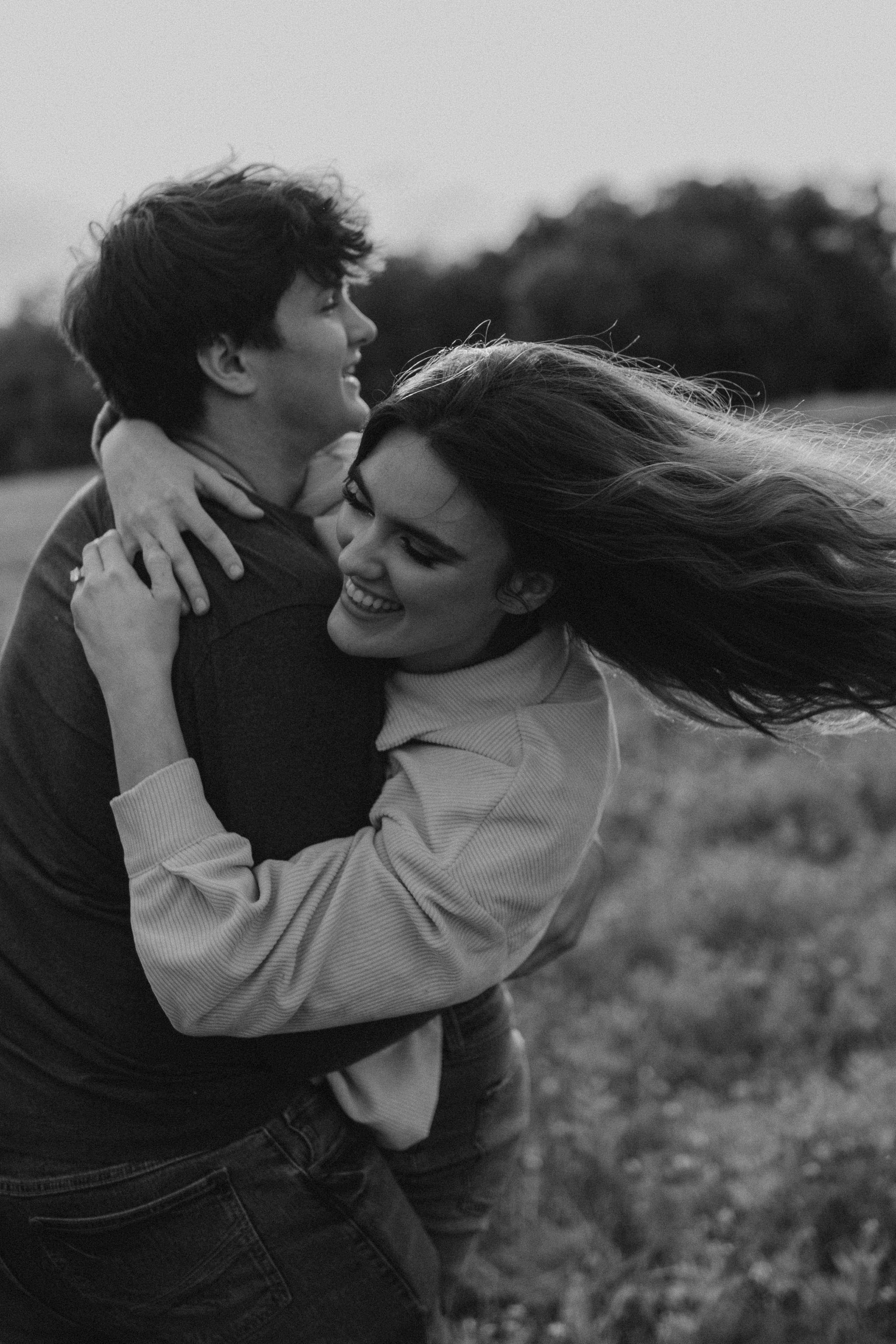 LOVE IN BLUEBONNETS. Lens Captures Life