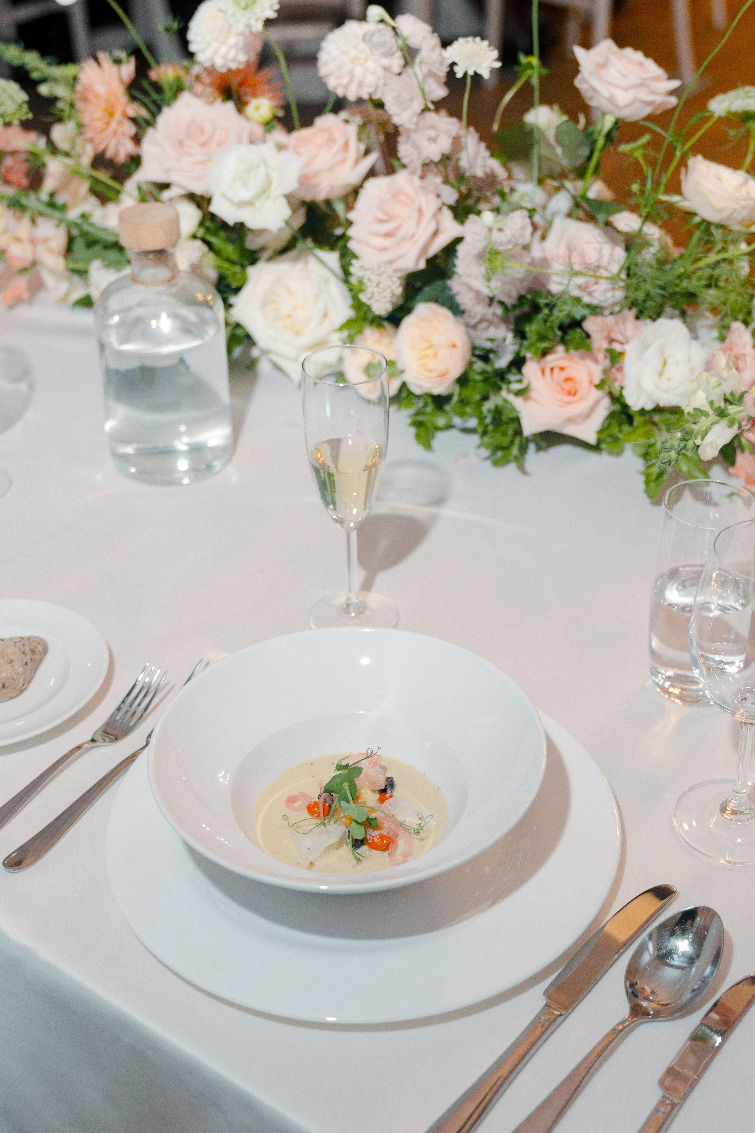 RAW Studio | Luxury Wedding Photography at Ratměřice Castle. Raw Studio: Capturing Elegant weddings accross Europe