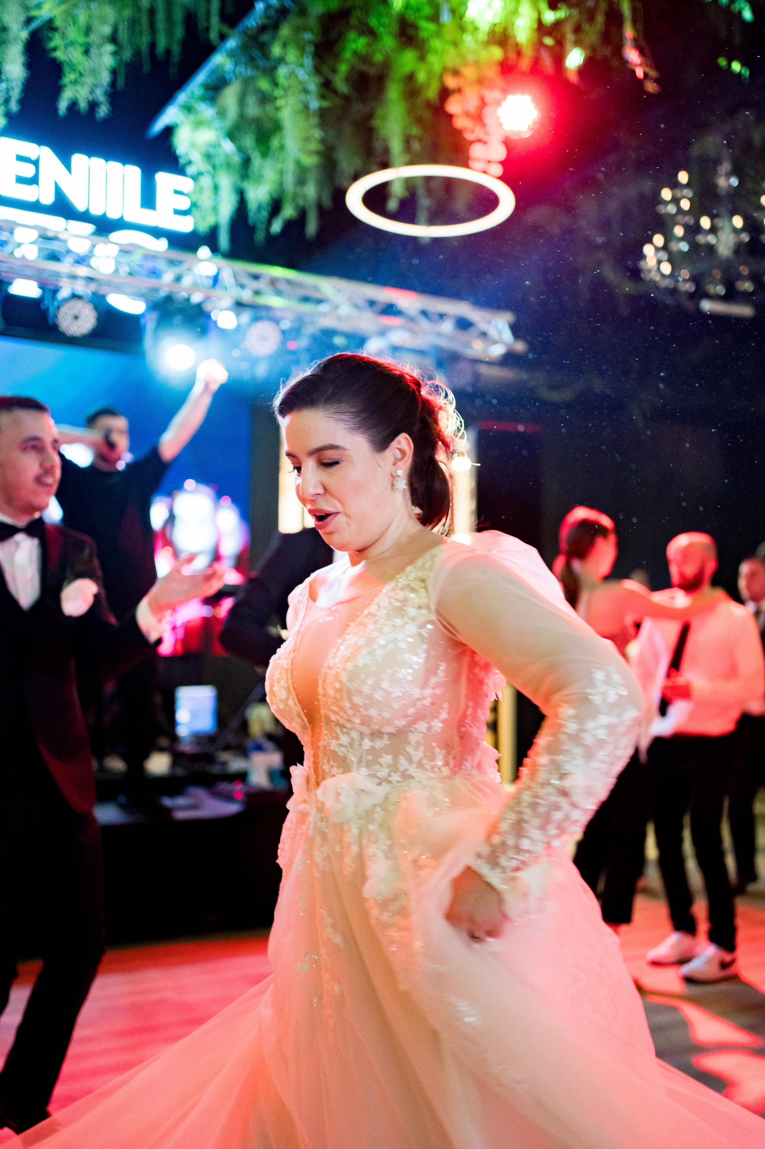 PARTY. Gabriel Florea — Fotograf nuntă București