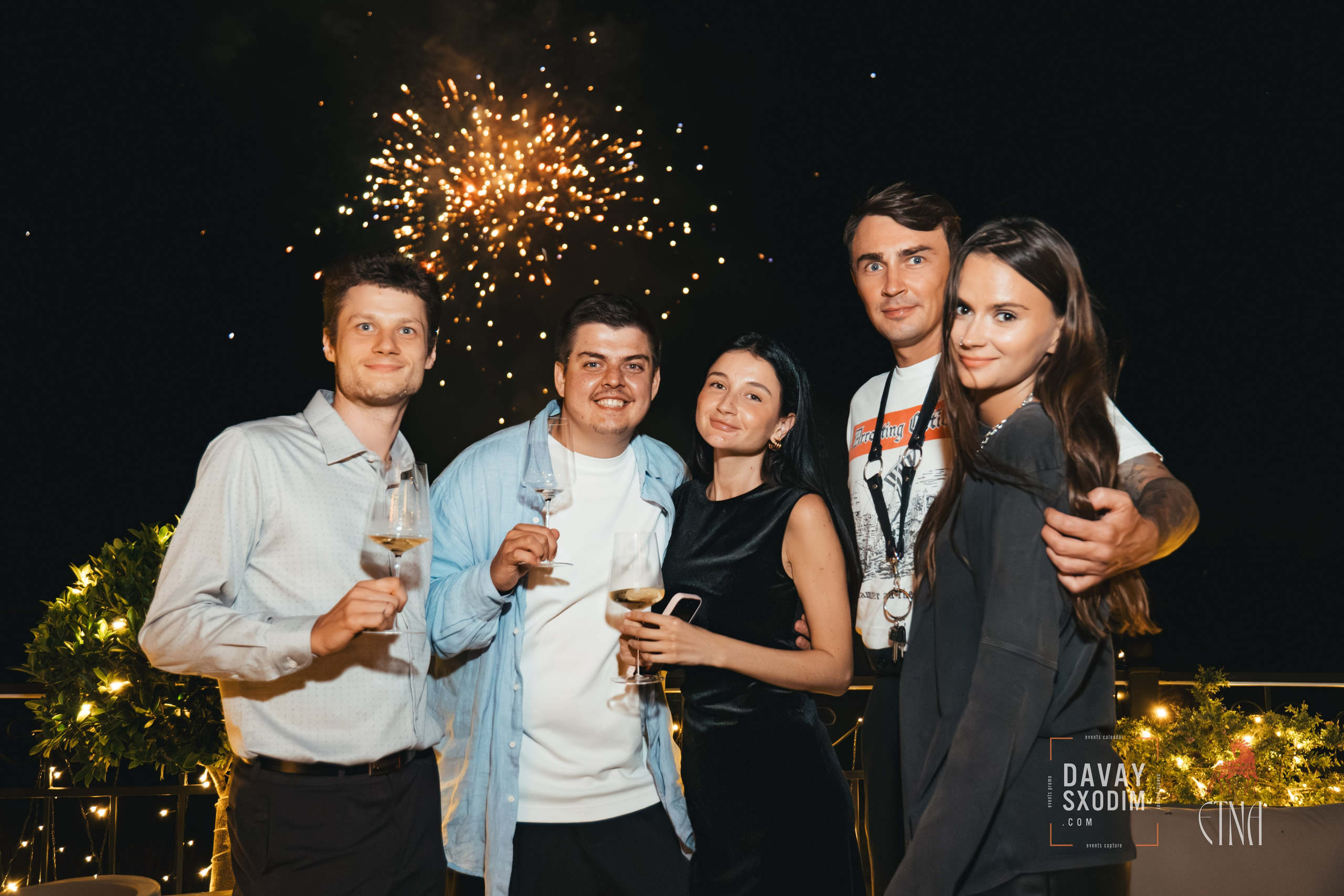 Новогодняя вечеринка | Фоторепортаж | Афиша | DAVAYSXODIM.com PHUKET. АФИША|ФОТОРЕПОРТАЖИ|ИВЕНТЫ|ПХУКЕТ