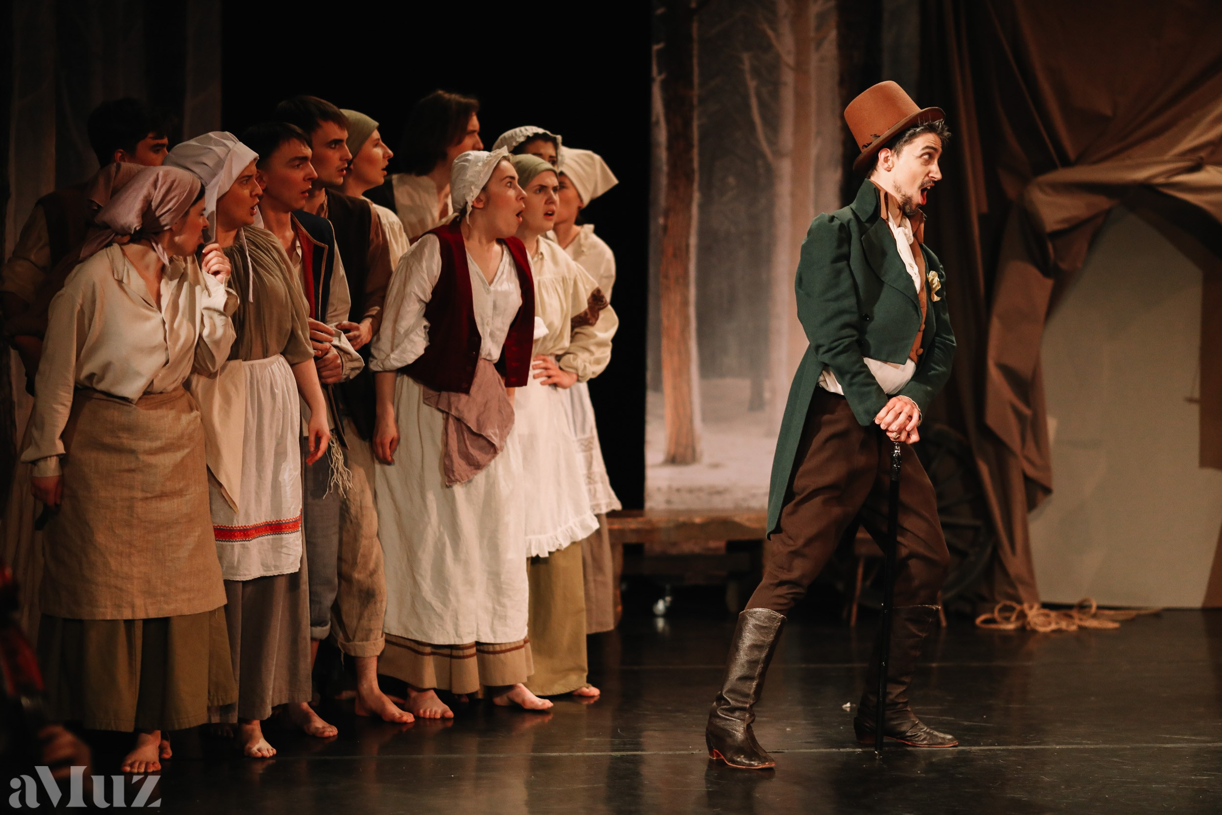 Opera Łąkowa. Fotograf Ślubny Warszawa - Sesje Biznesowe Rodzinne Eventy