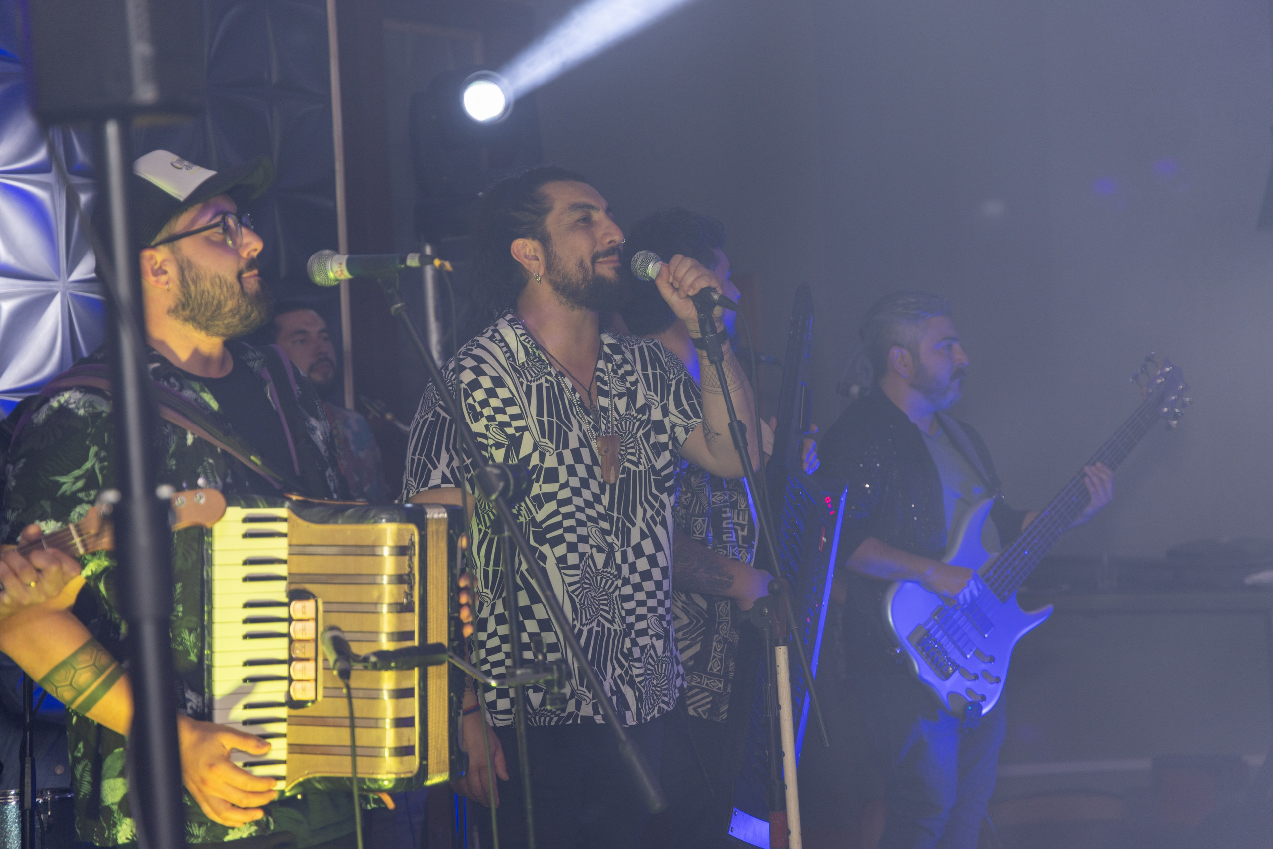 Silvia y Jorge. Dinka & Emilio - El arte de preservar lo que no se repite