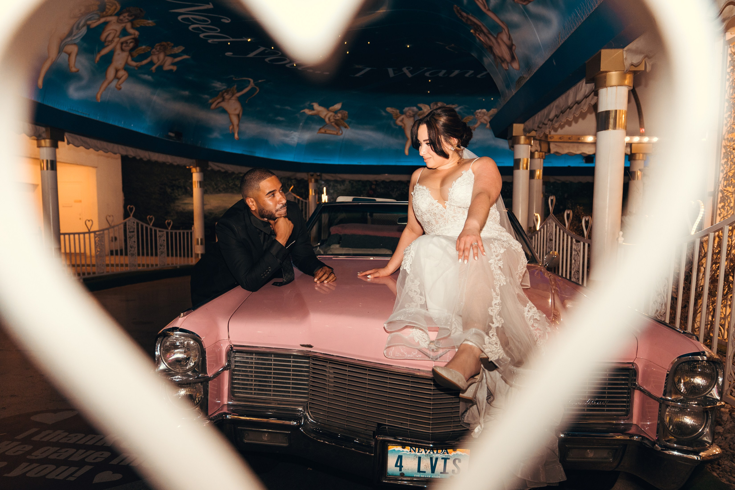 Diannel&David. Wedding & elopement photographer Viktoriya Kravtsov. Las Vegas