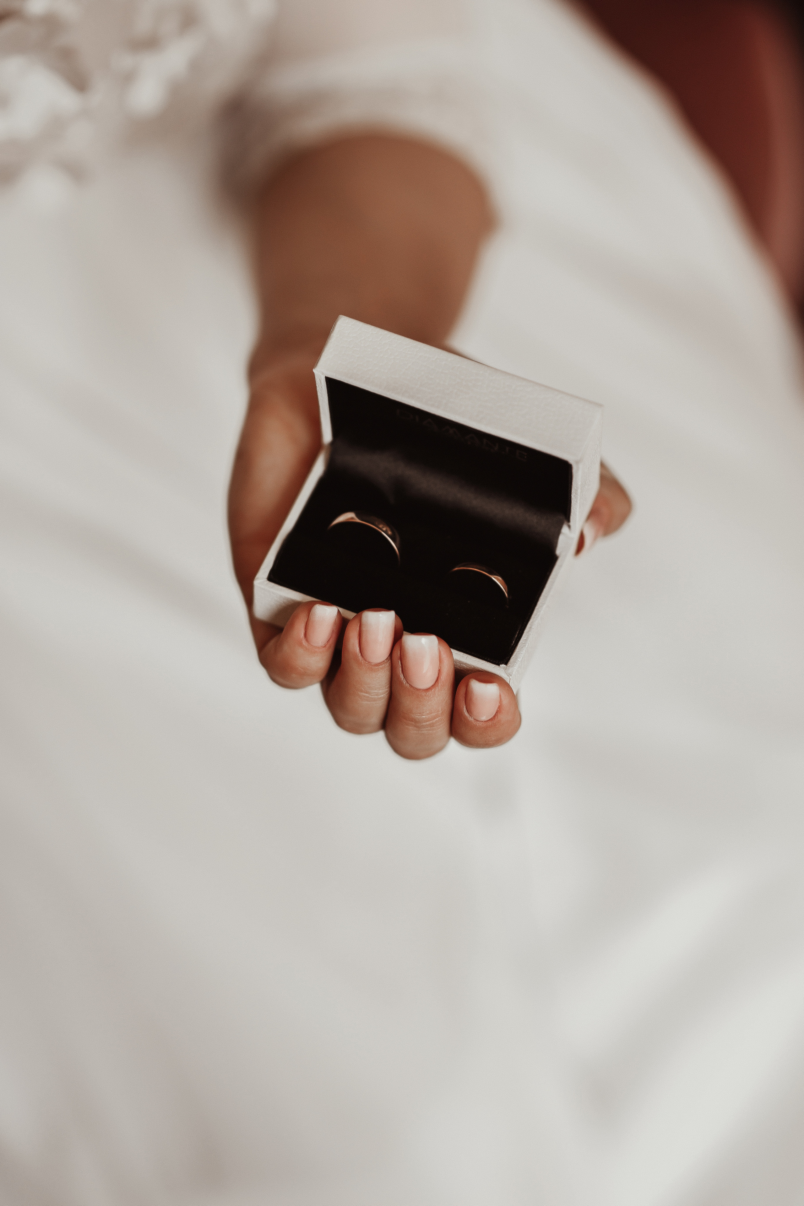 Ginte / Jevgenij. Wedding and family photographer in Lithuania — Yvanessa Gelvano