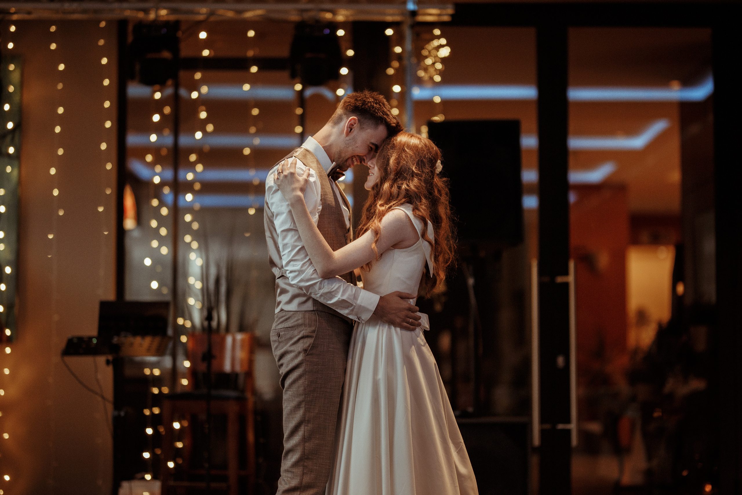 Liana / Edgar. Wedding and family photographer in Lithuania — Yvanessa Gelvano