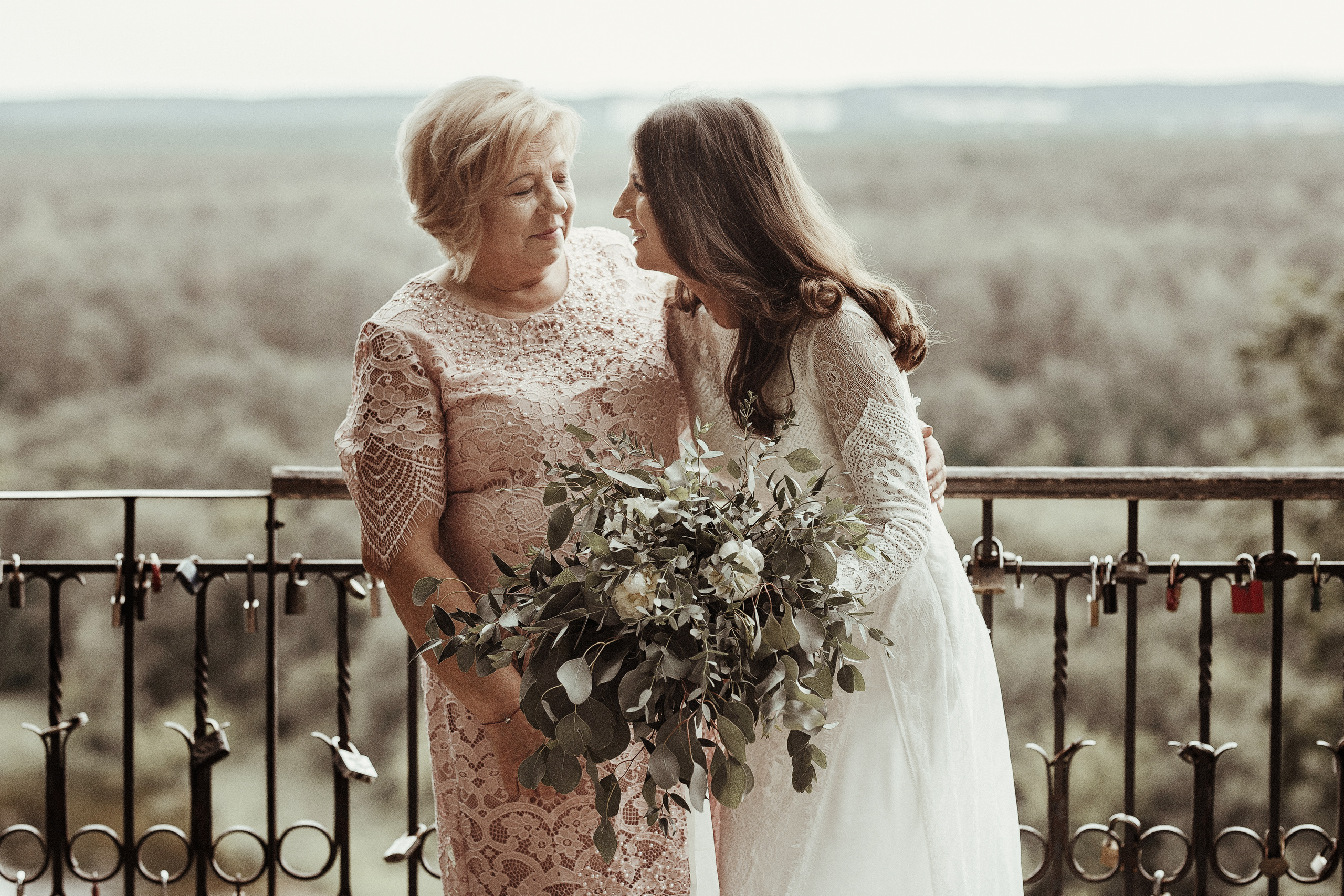 Dorota / Pavel. Wedding and family photographer in Lithuania — Yvanessa Gelvano