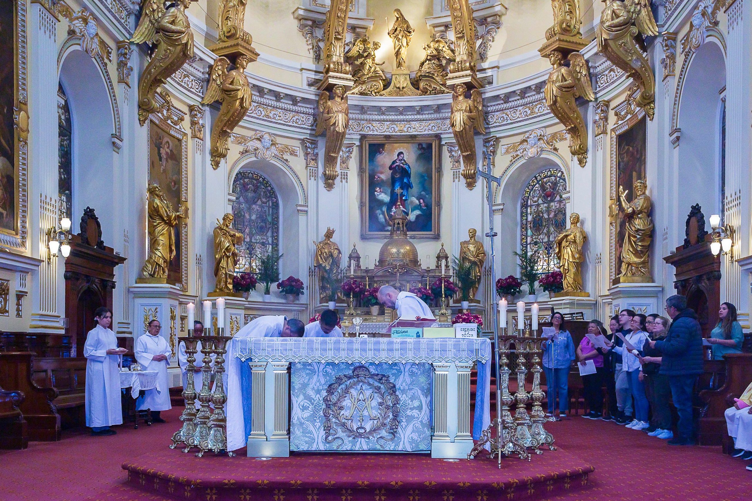 Sainte Anne de Beaupre et Quebec. Studioplaza8