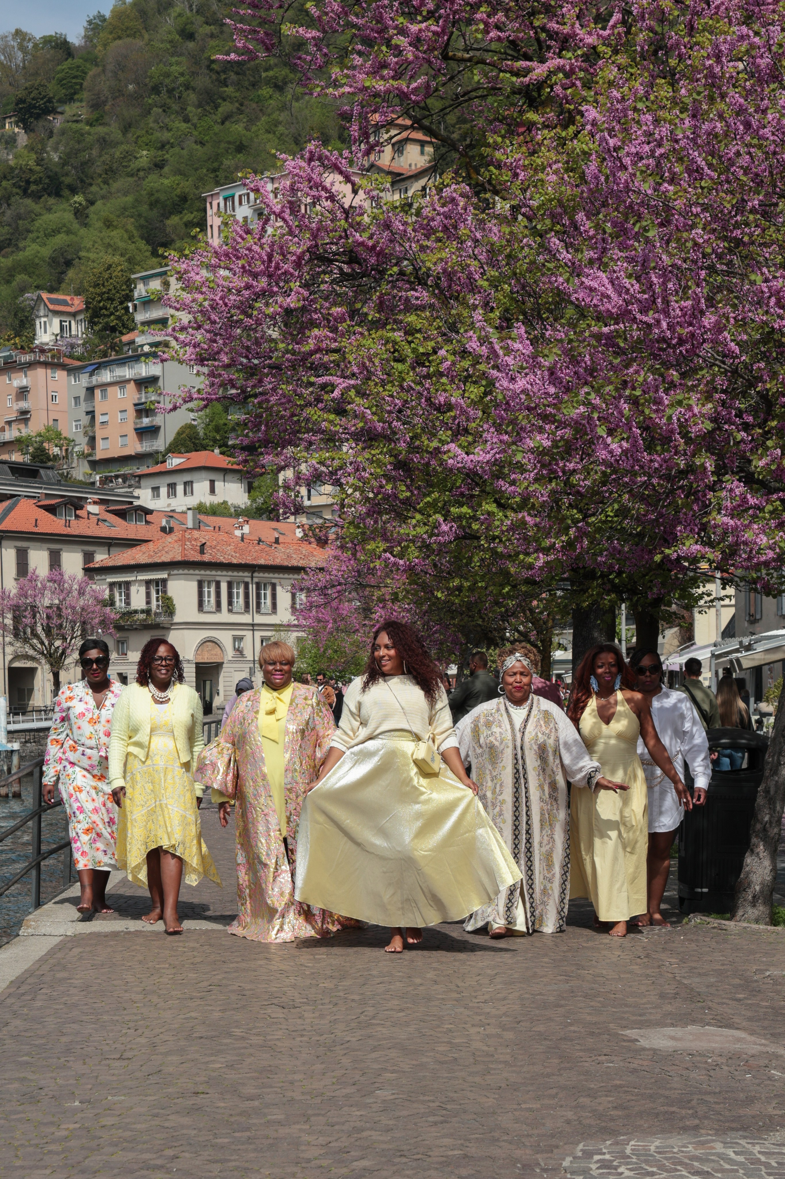 Girls Trip Como. Photographer in Milan |Mila Pro Photo