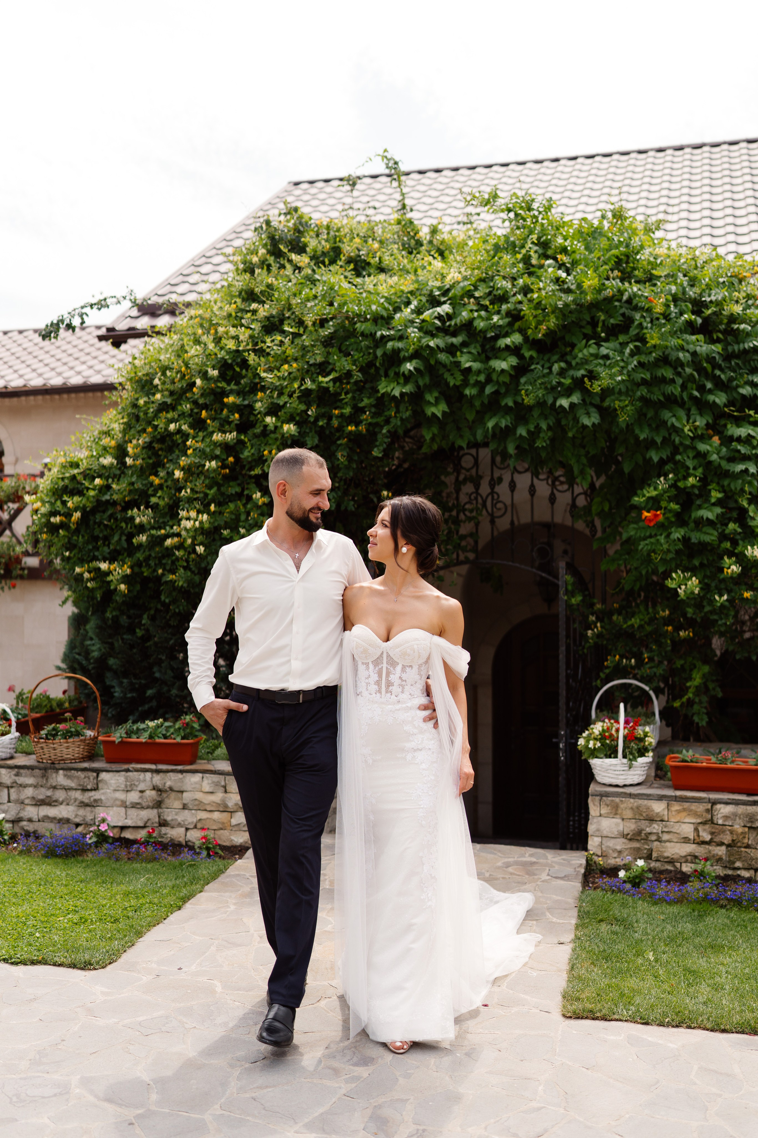 Ion & Tatiana | Cununia religioasă. Home