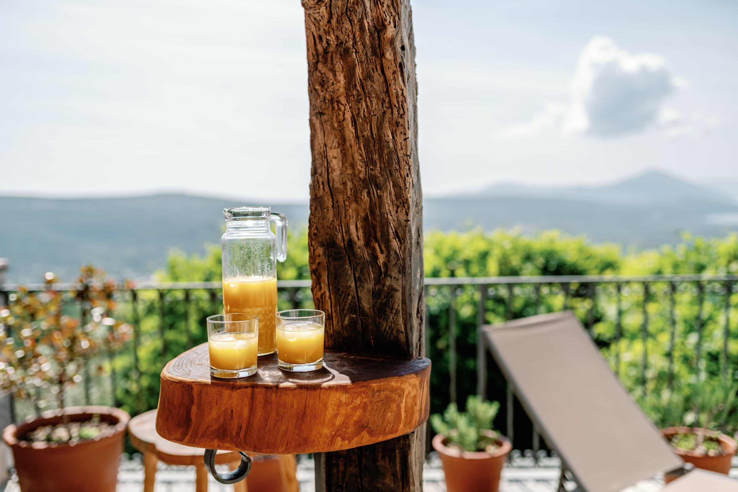 Real Estate Photography. Montenegro. EVAN ARISTOV WEDDING PHOTOGRAPHY — Seattle Wedding Photographer