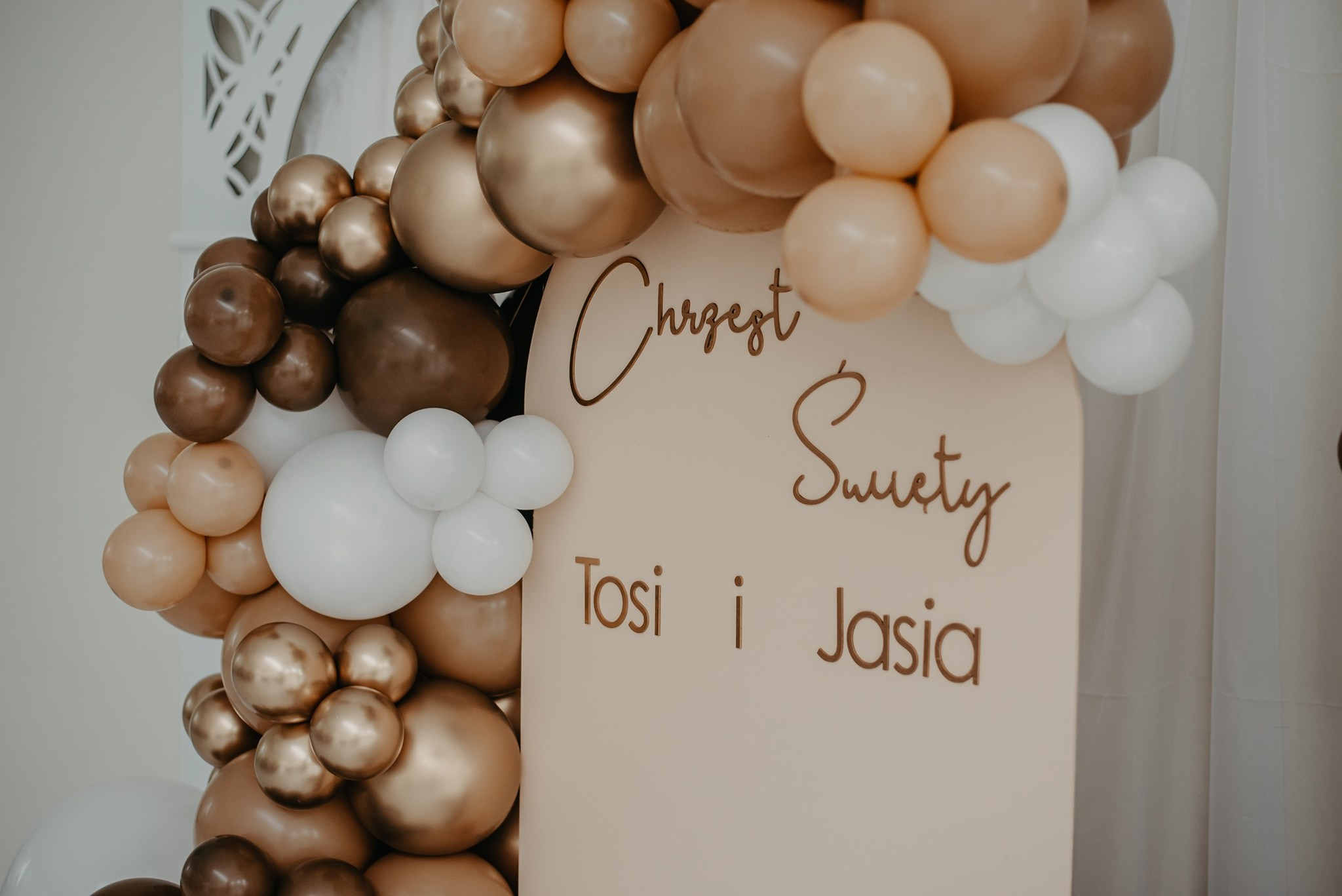 Chrzest Święty Tosi i Jasia. Dominika Strachacka Fotografia | Fotograf ślubny i rodzinny Opole Lubelskie Lublin
