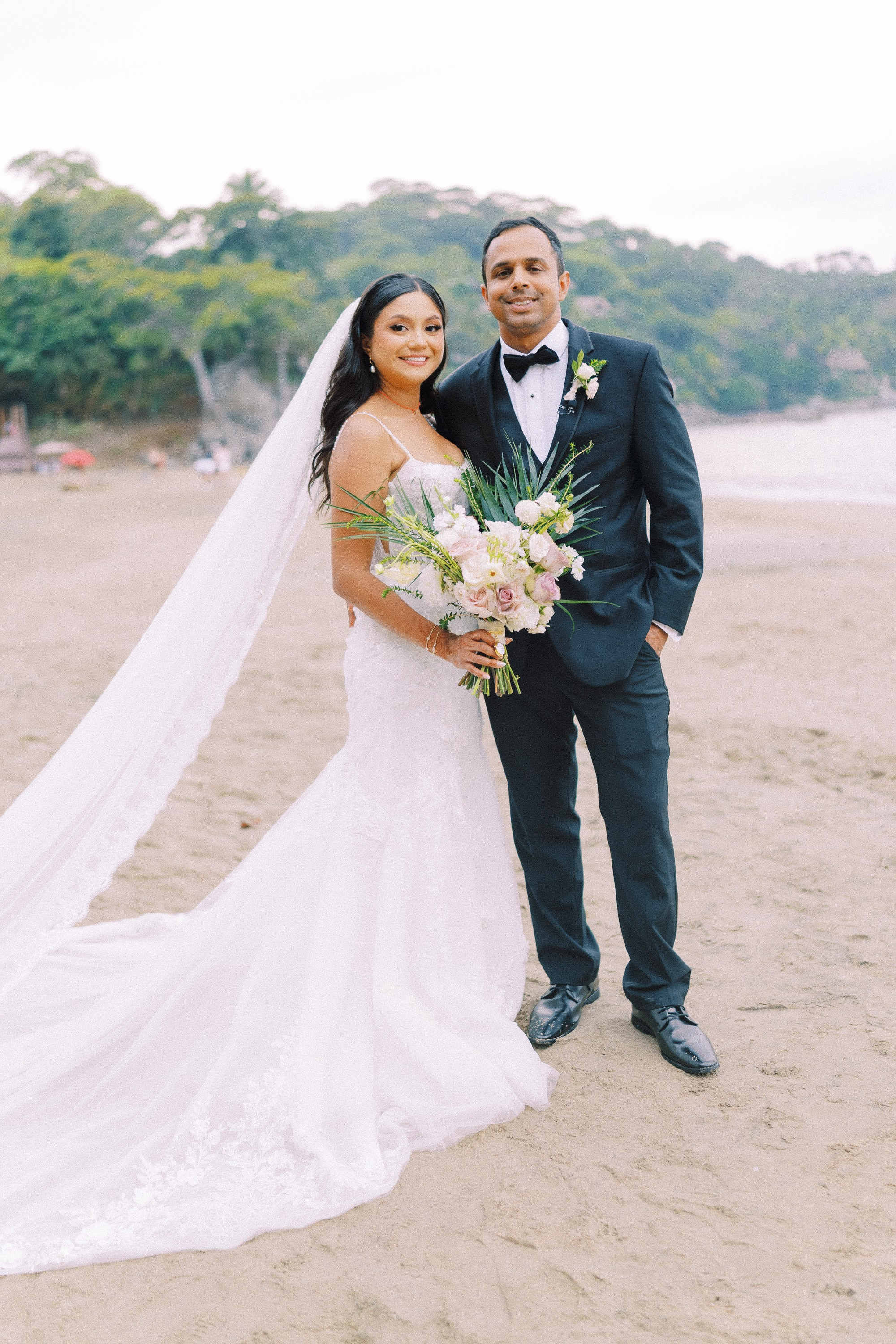 Jannet & Shan wedding in Sayulita church. Sayulita Wedding Photographer, Puerto Vallarta, Cabo