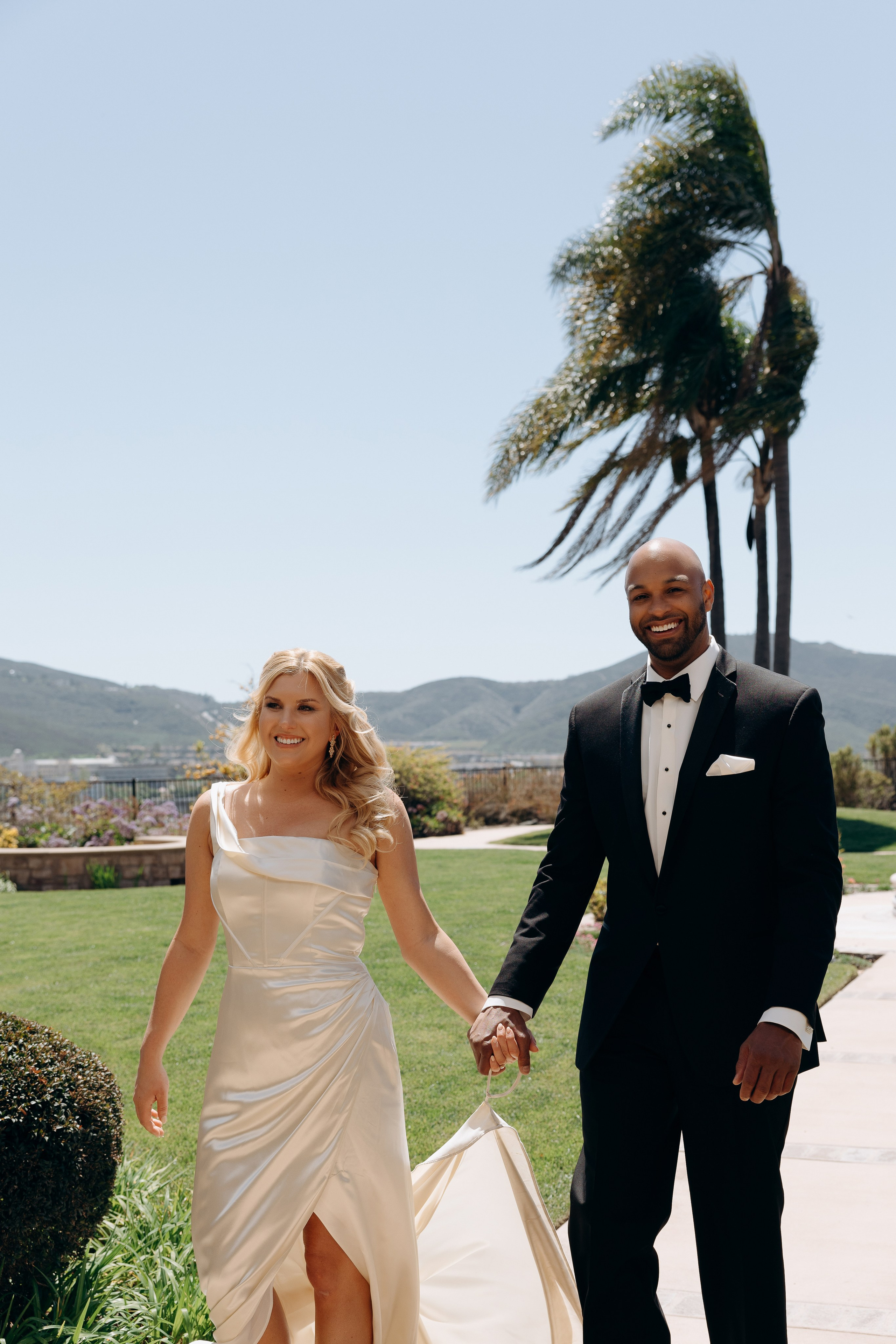 Drew and Haley. Wedding and family photographer San Diego