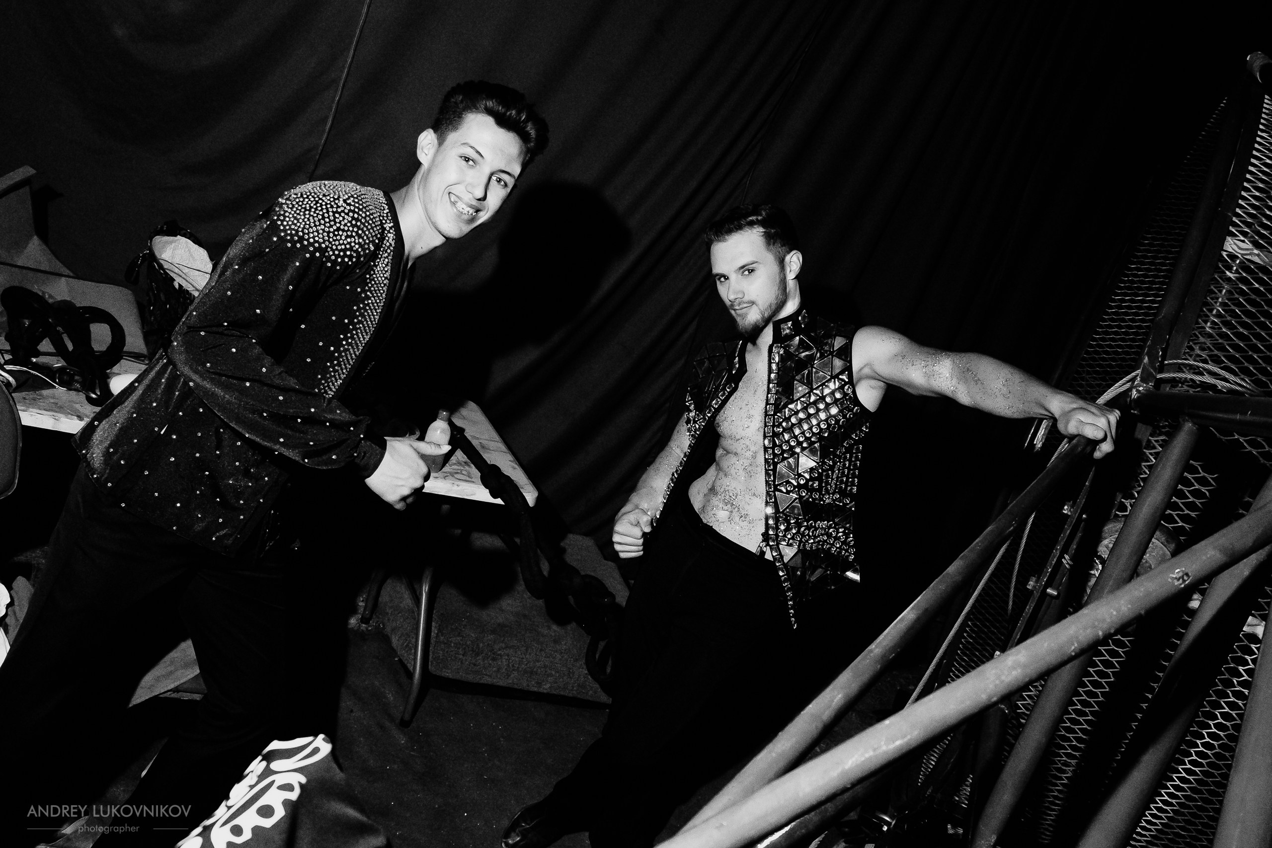 Жизнь за кулисами Circo Quiros: backstage фотографии