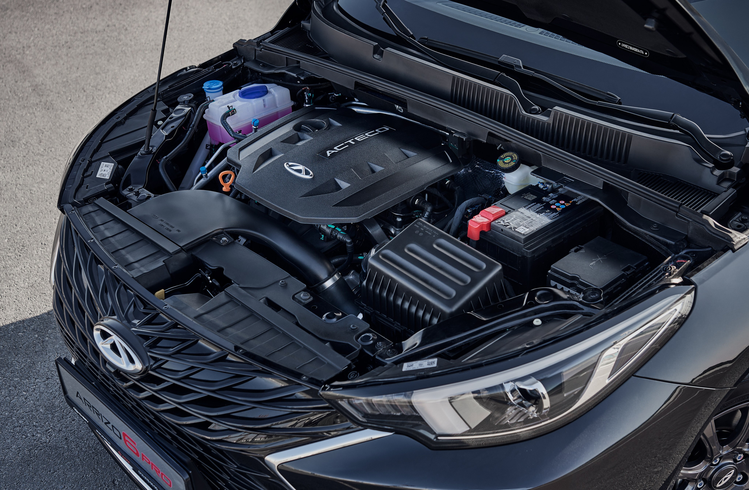 Chery Arrizo 6 Pro. Carnay