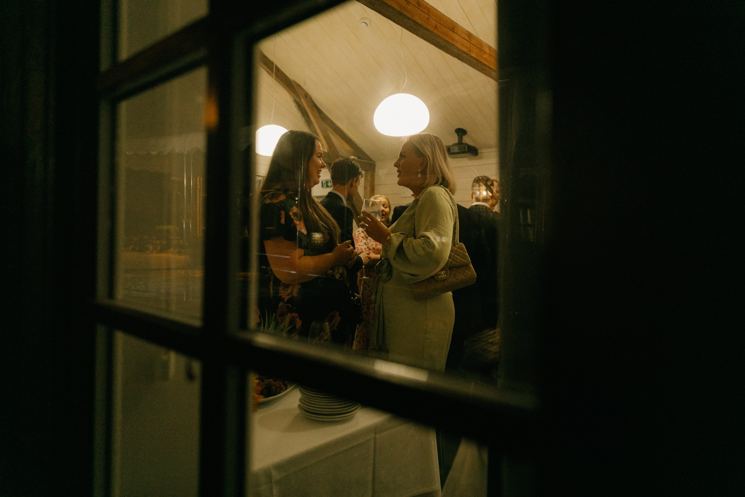 Our beautiful film. Warm family & Wedding stories