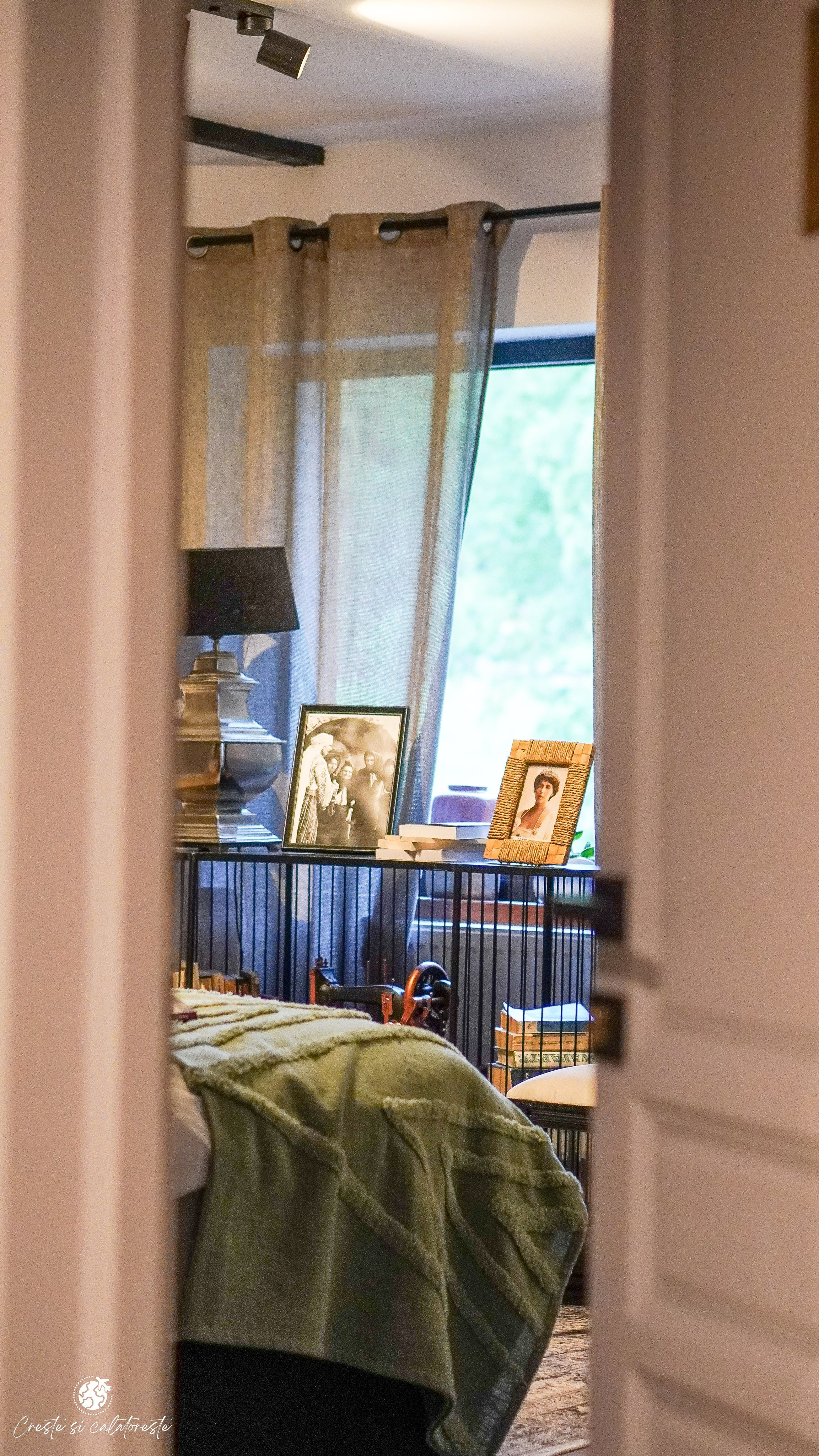 Bransilvania. Creste si calatoreste