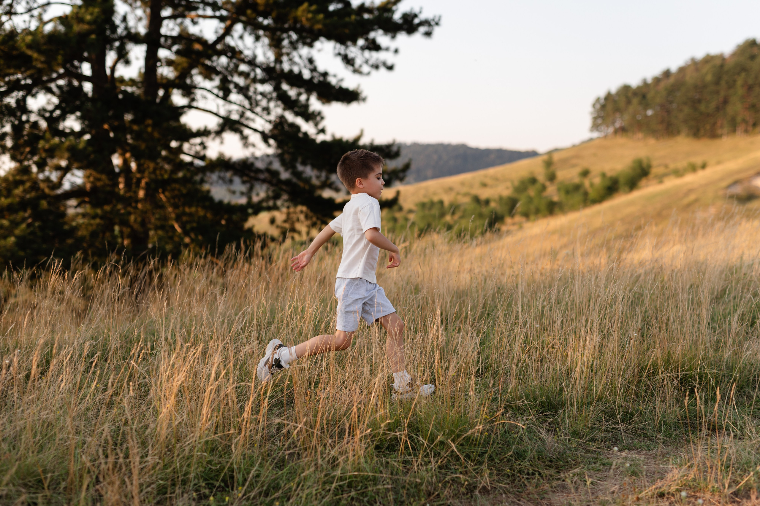 Claudia, Ionut & Cezar — Family. Main