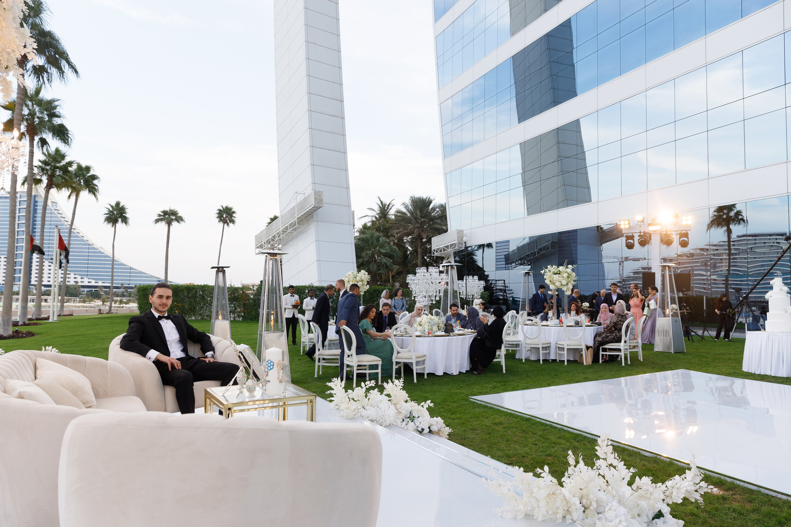 22/12/2023 Burj Al Arab wedding. Photographer Anna Curly | Weddings and Events in Dubai