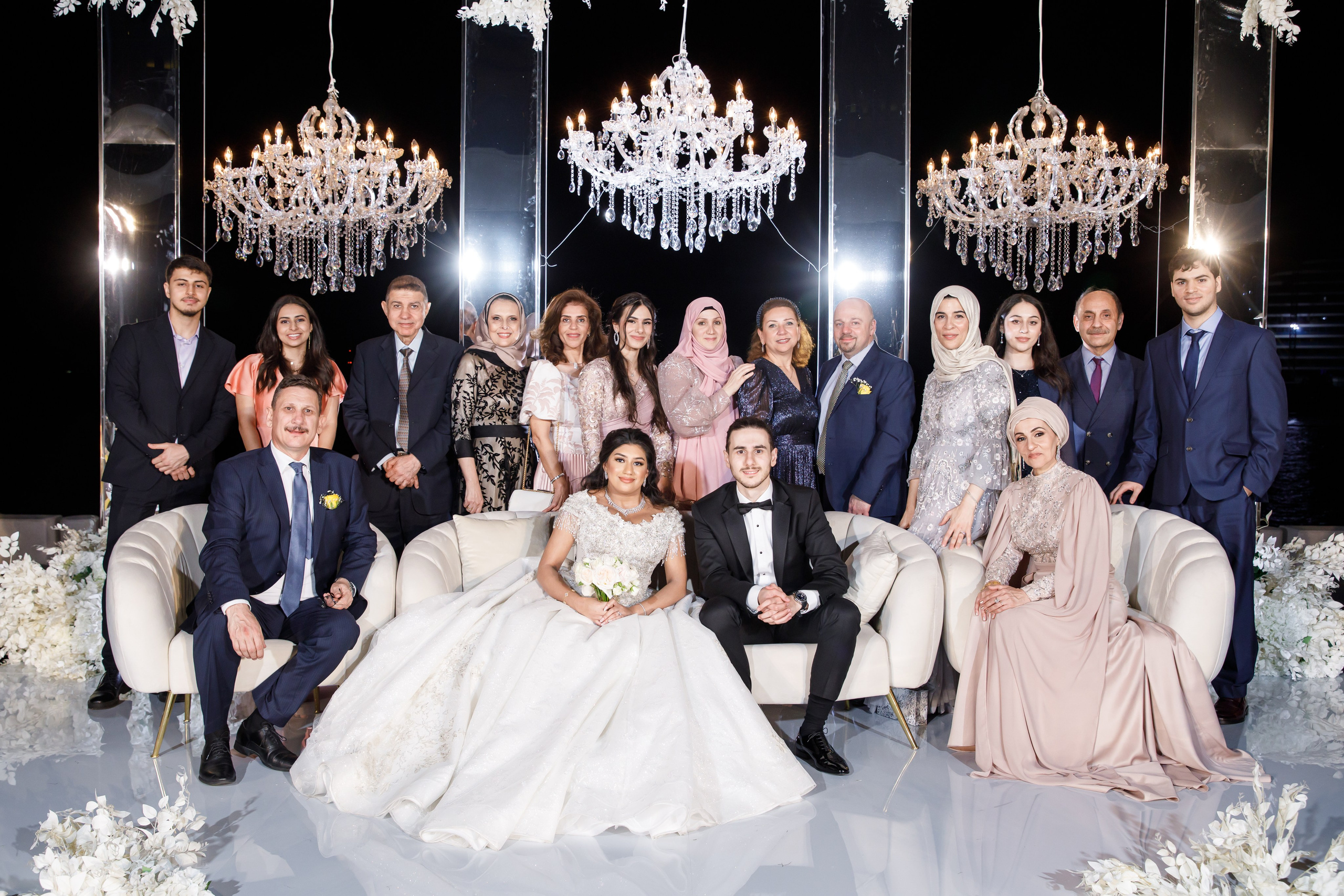 22/12/2023 Burj Al Arab wedding. Photographer Anna Curly | Weddings and Events in Dubai