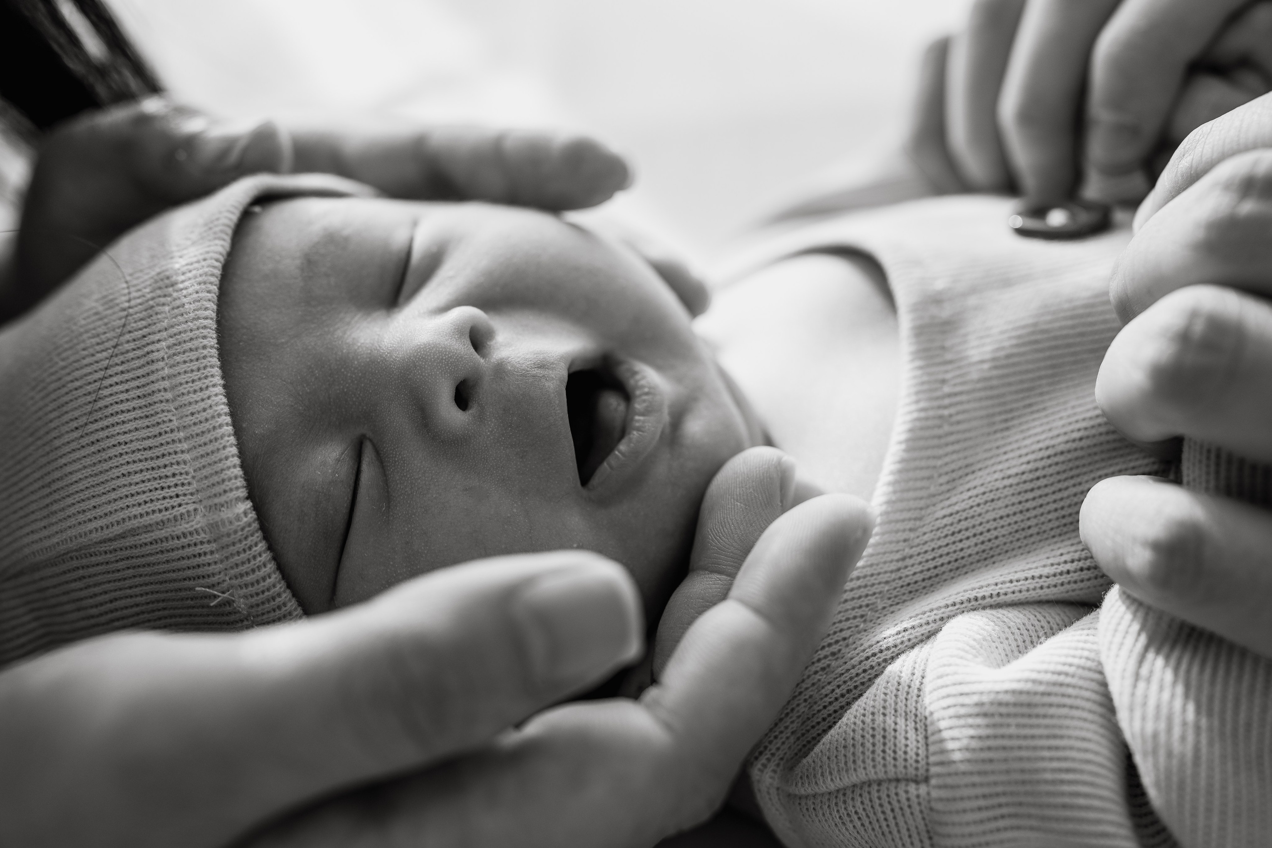 Cozy At-Home Newborn Photography – Warm & Emotional. Alisa Tant — Family and newborn photographer Bucks County, Montgomery county, Philadelphia, NJ