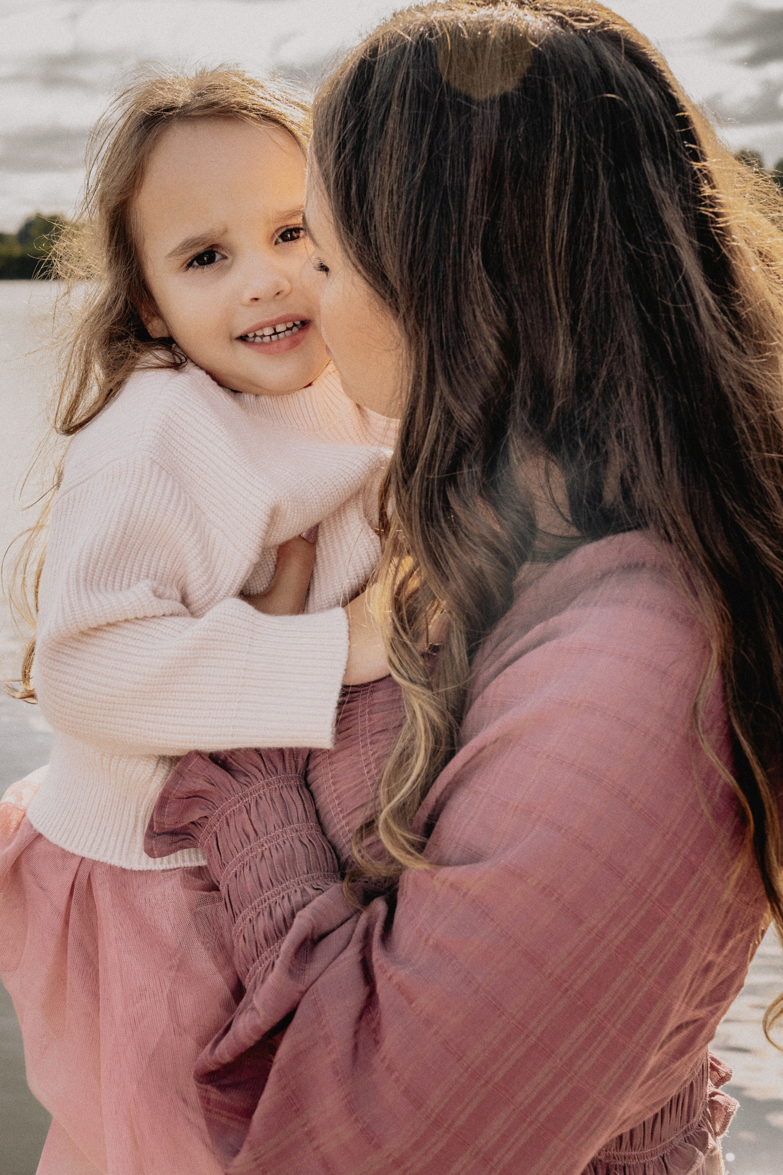 Outdoor Family Photography – Natural & Relaxed Portraits. Alisa Tant — Family and newborn photographer Bucks County, Montgomery county, Philadelphia, NJ