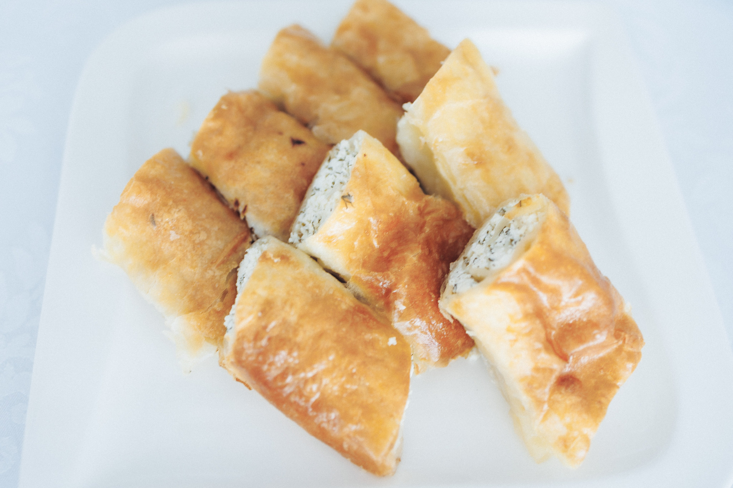 X & S. Fotograful evenimentului tău