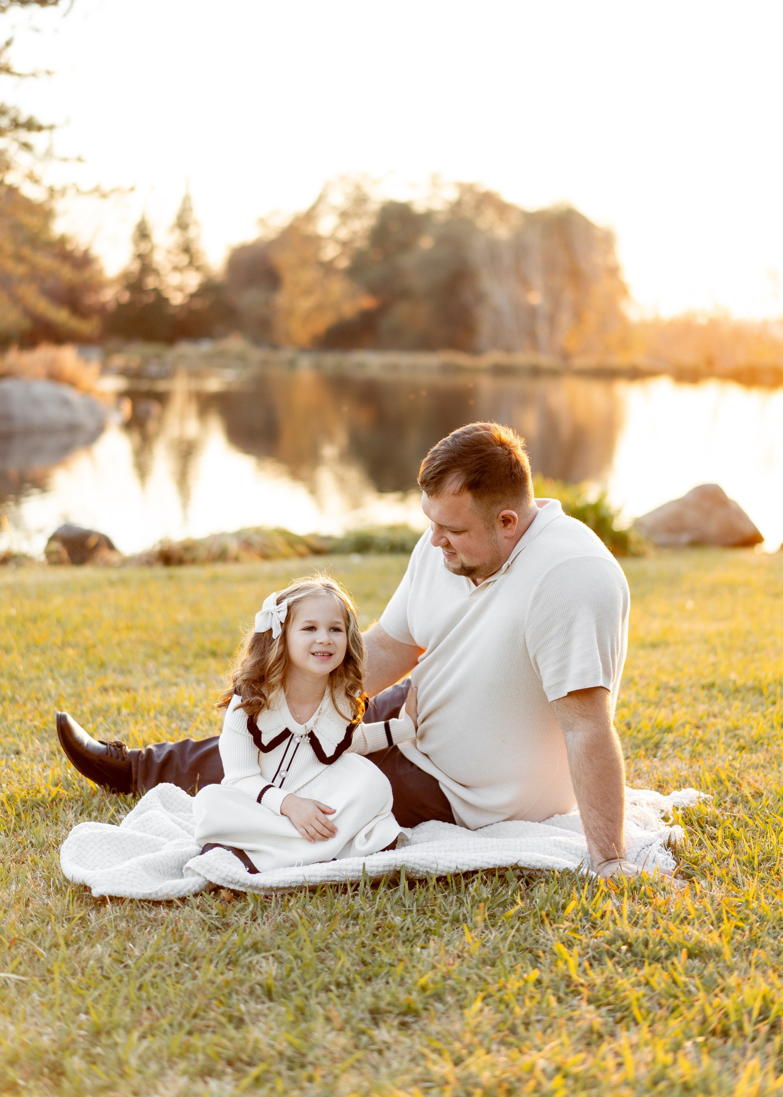Klyushin family. Family photographer in Sacramento | Sofia Pavenko