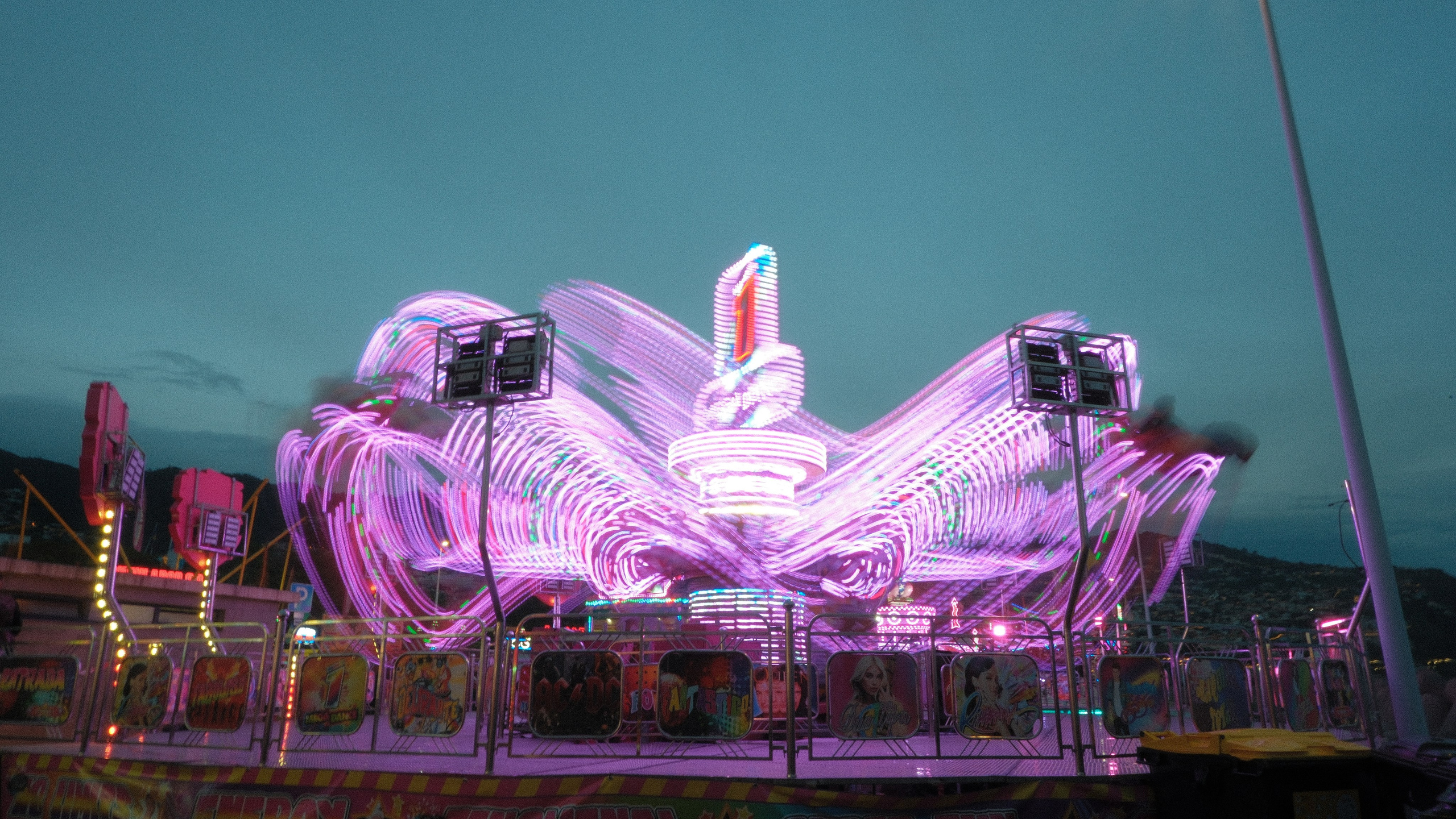 Funfair in Funchal. Portrait photographer in Madeira — Marina Shtukina