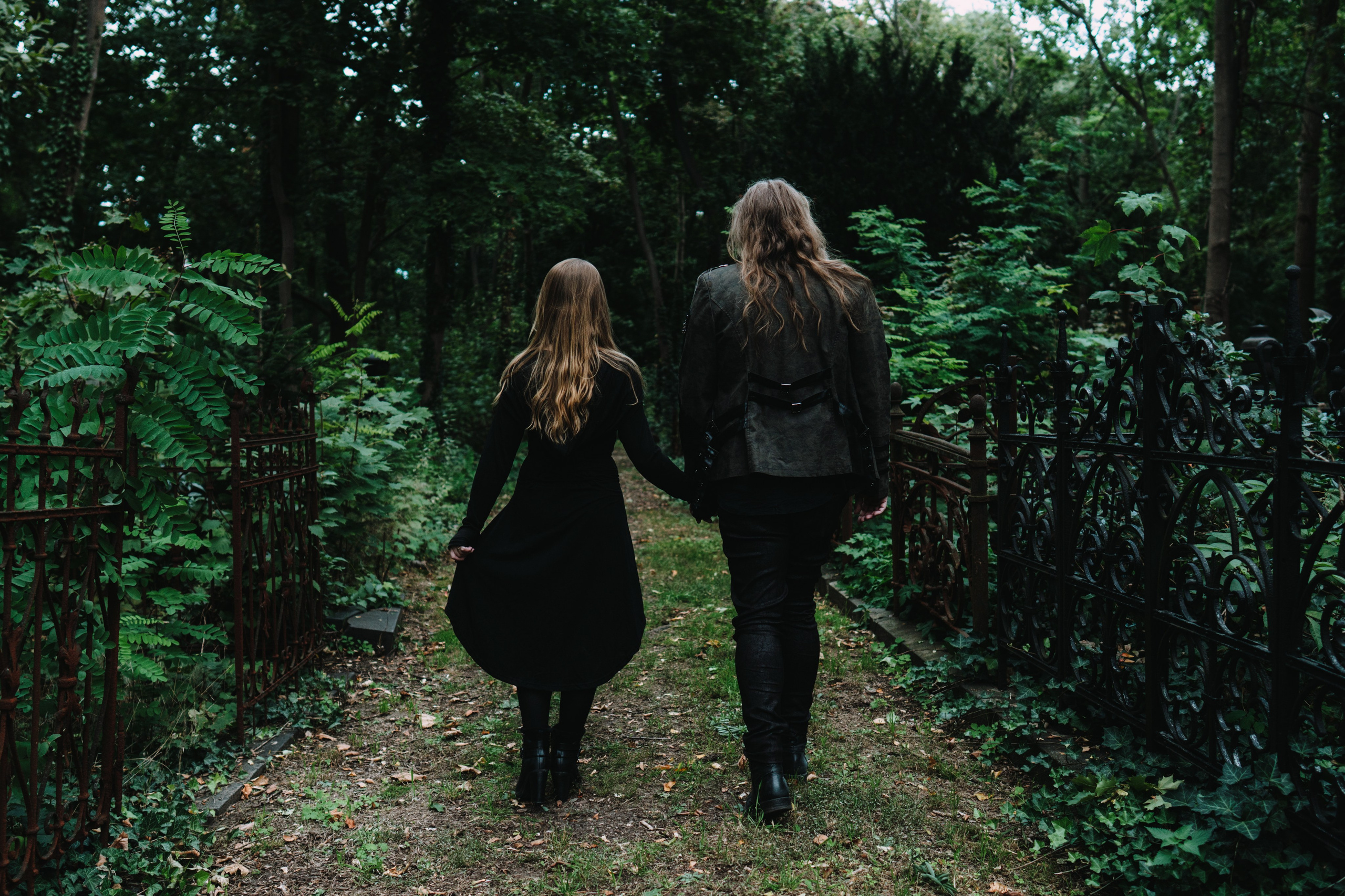 Maria and Eric. Главное меню