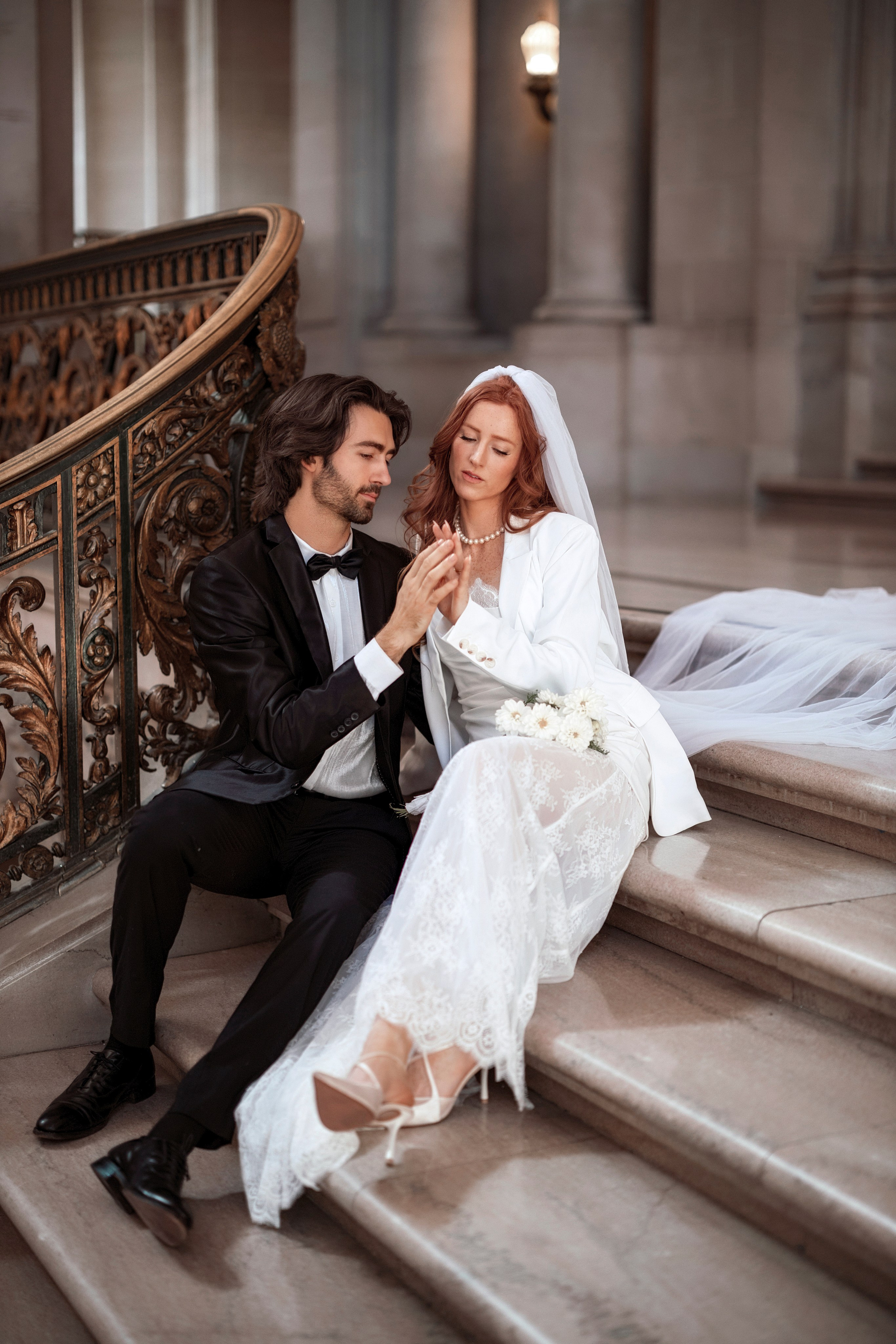 San Francisco City hall. Bay Area Photographer: family, maternity, love story, wedding