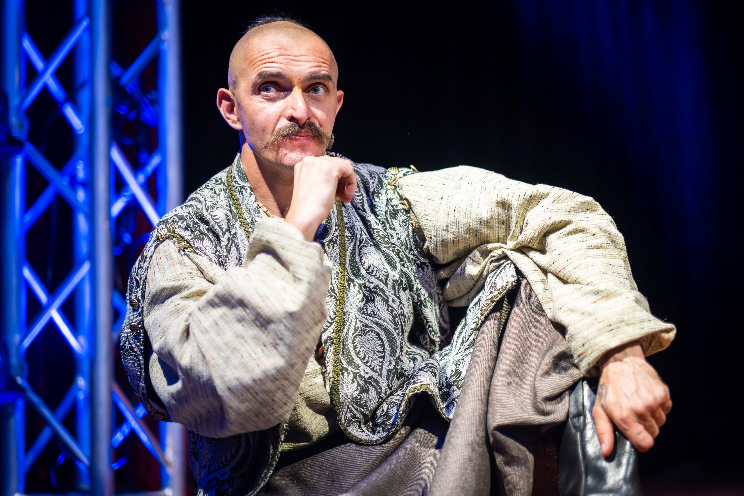 KOZAK SIROMAHA. Reportage concert portrait photography in the San Francisco Bay Area