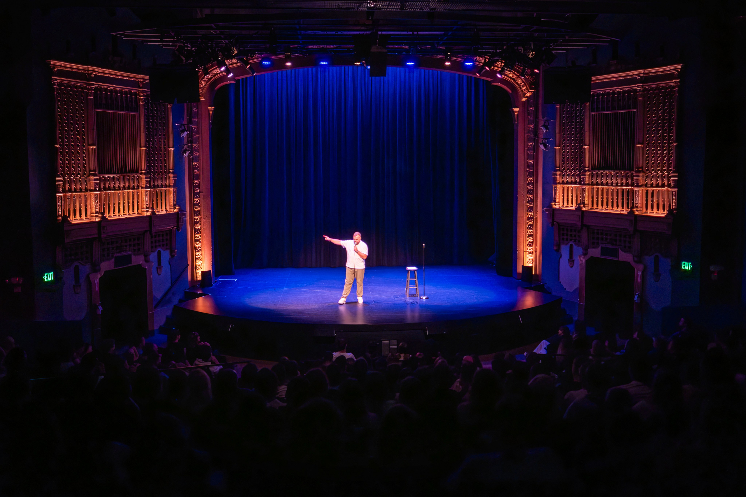 ANTON TYMOSHENKO. Reportage concert portrait photography in the San Francisco Bay Area