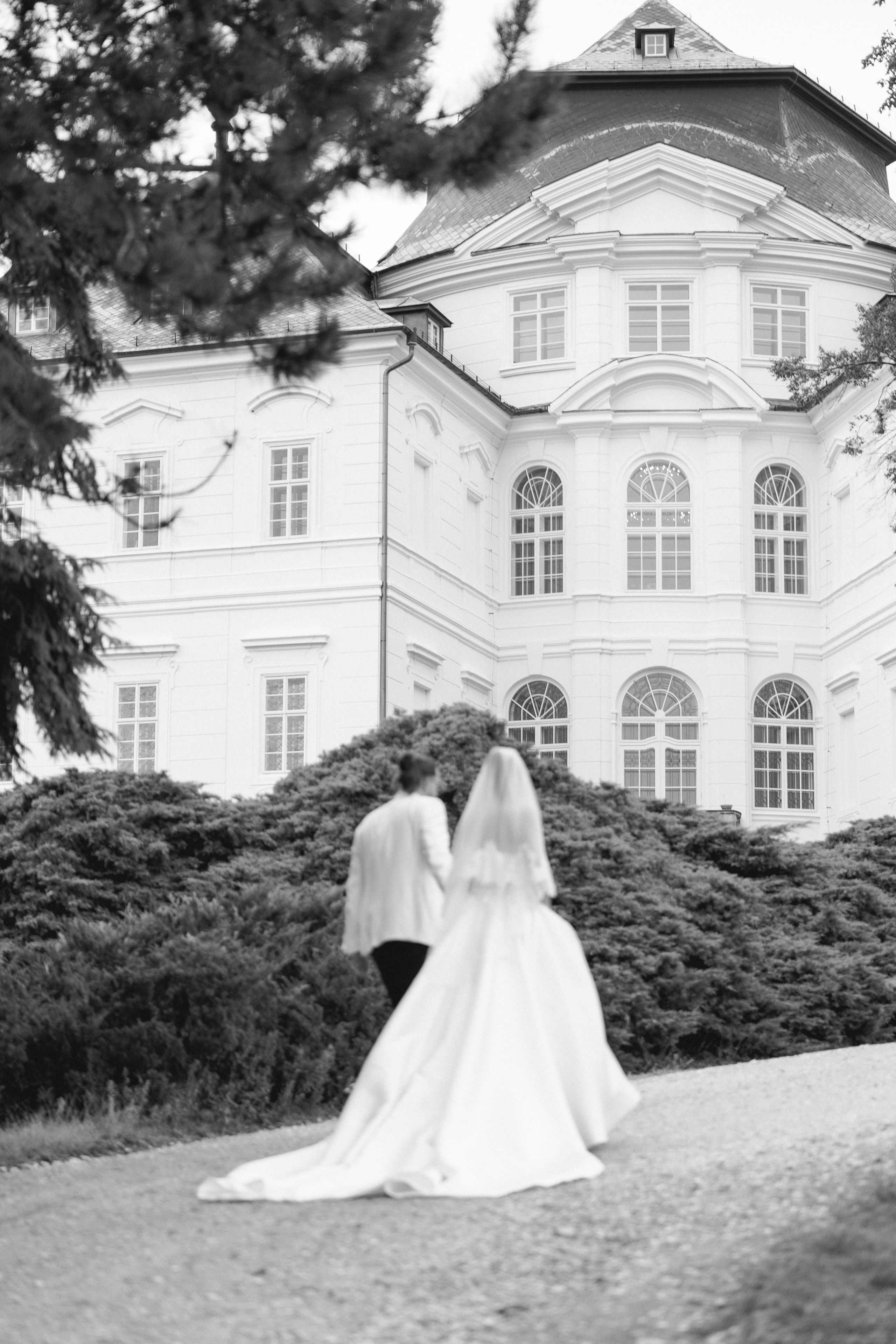 Wedding at Chateau Karlova Koruna