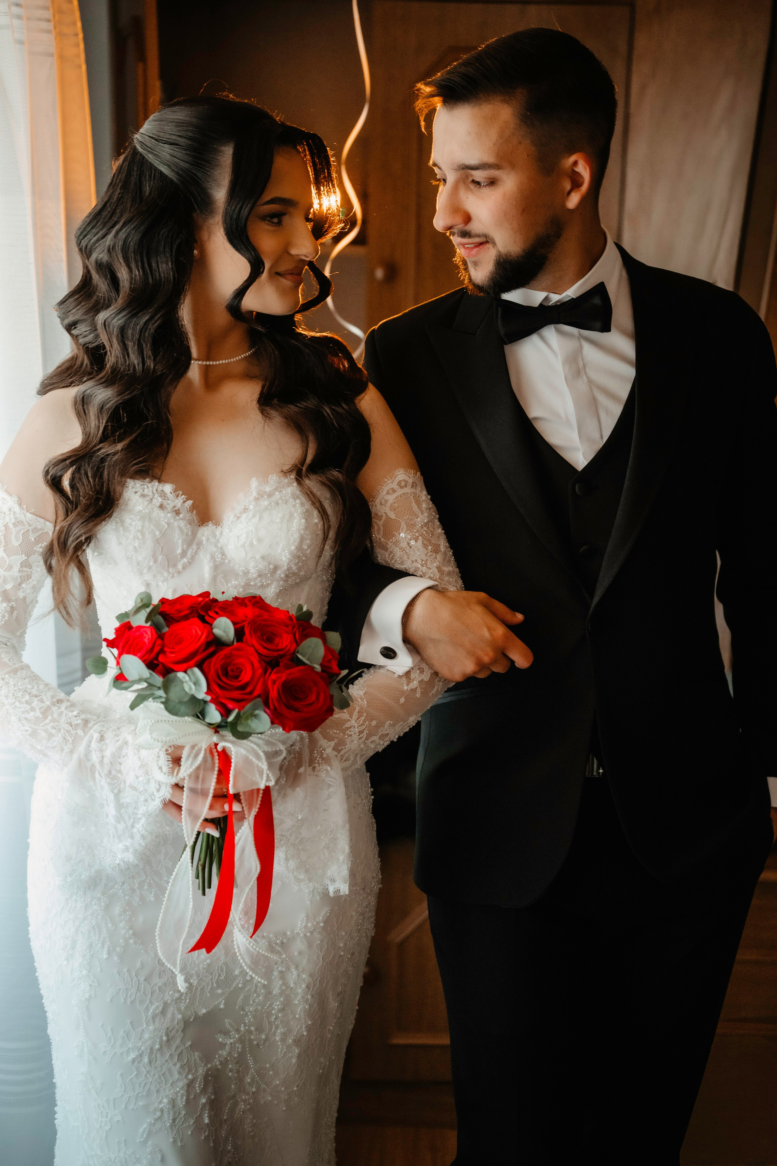 🤎 I o a n a & R o b e r t — Wedding Day Preview. Wedding & Family Photographer