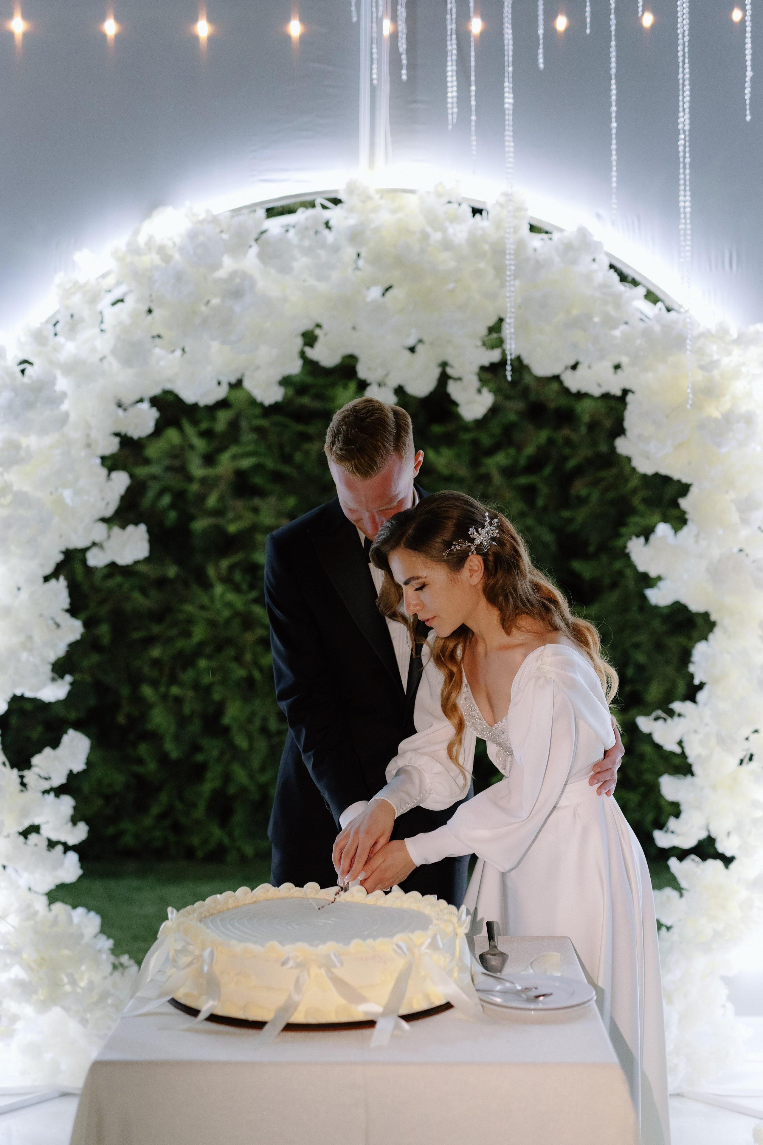 Corina & Dumitru. Main